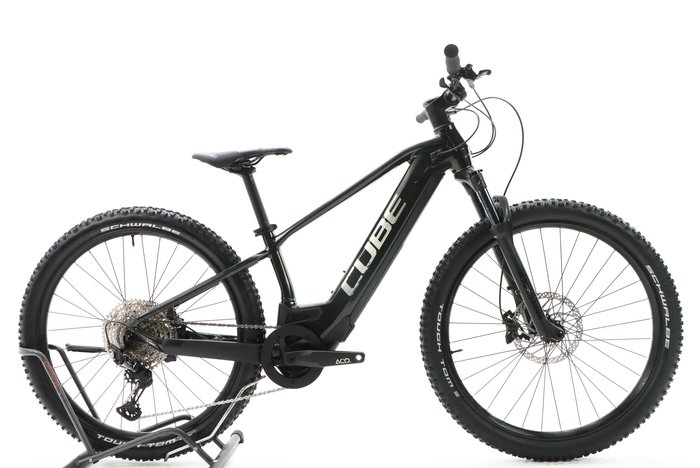 Cube REACTION HYBRID RACE 625 2021