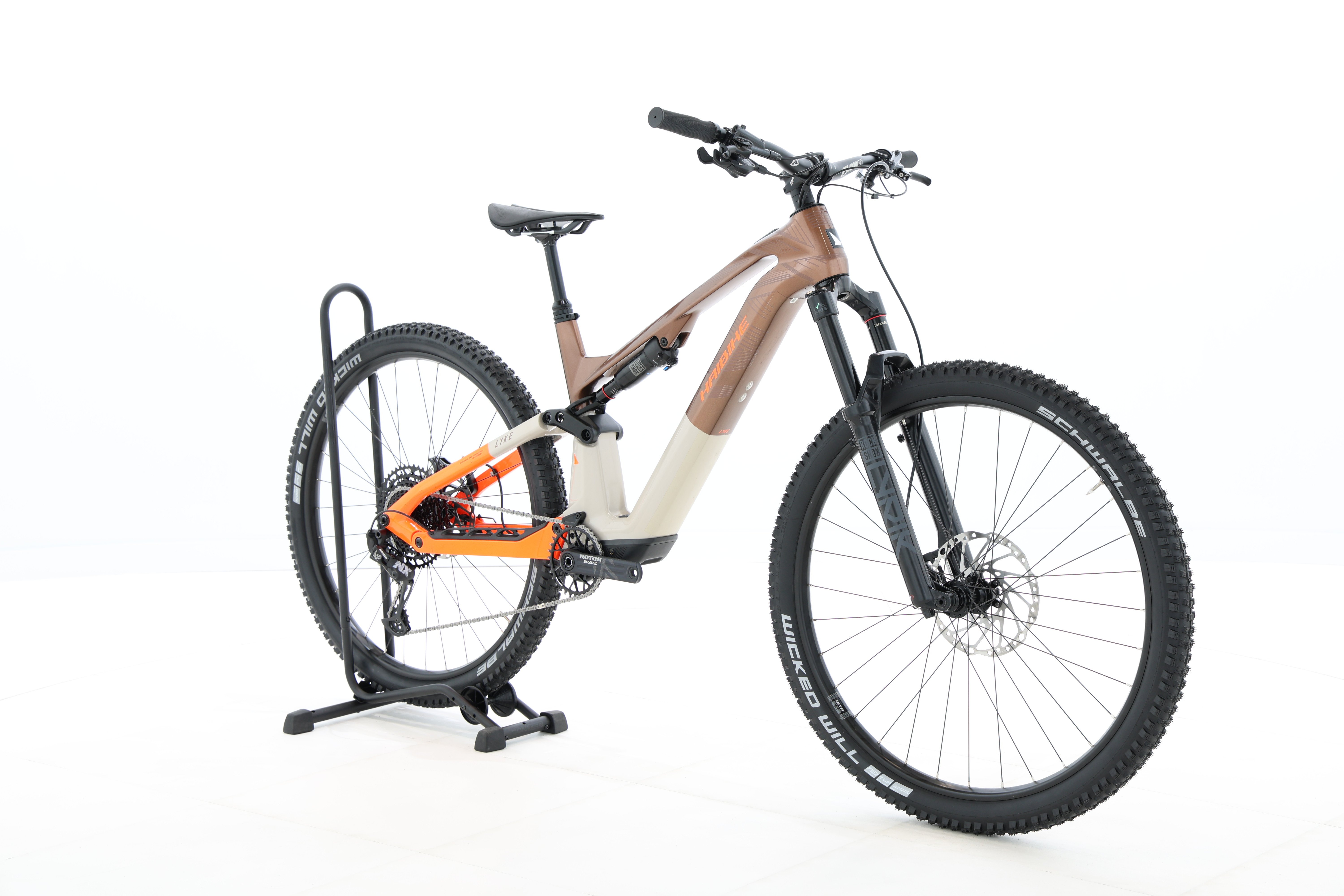 f1c4fd94-8092-4904-9afa-ce970e1a12c0