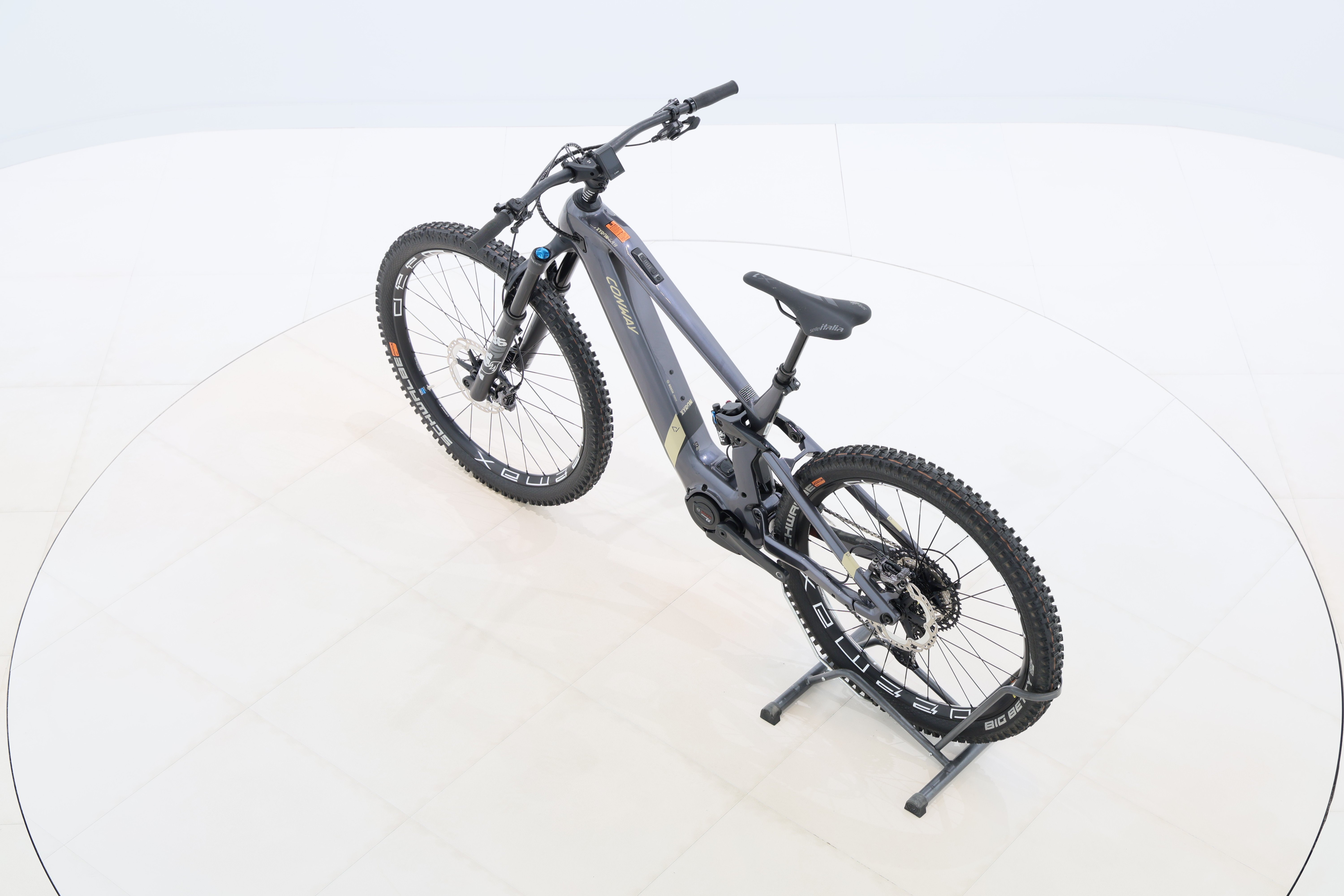 cc49b463-5a11-469a-b1ad-aabf50cd3332