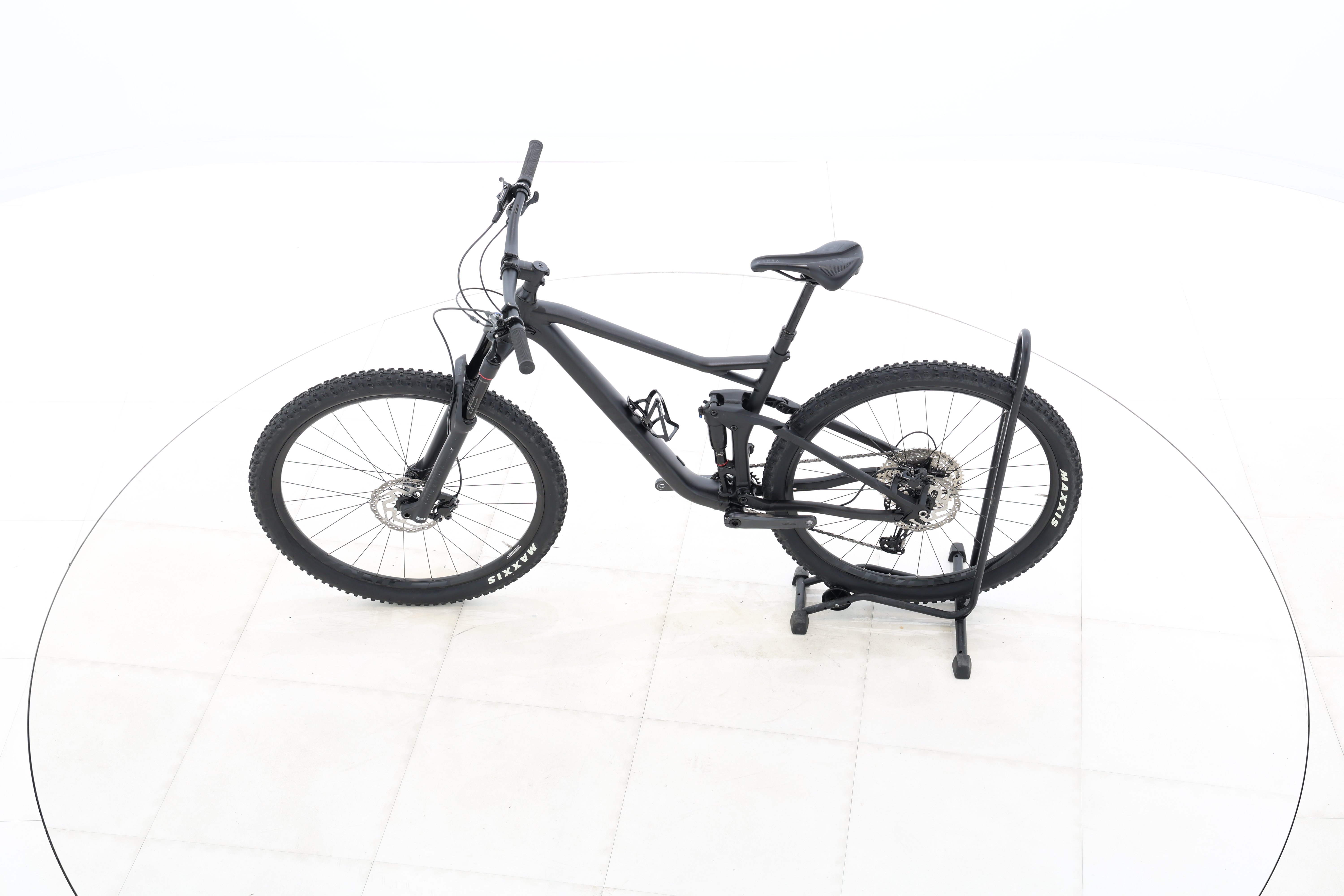 c3c593a2-03dd-4778-aadb-3d697d212b6b