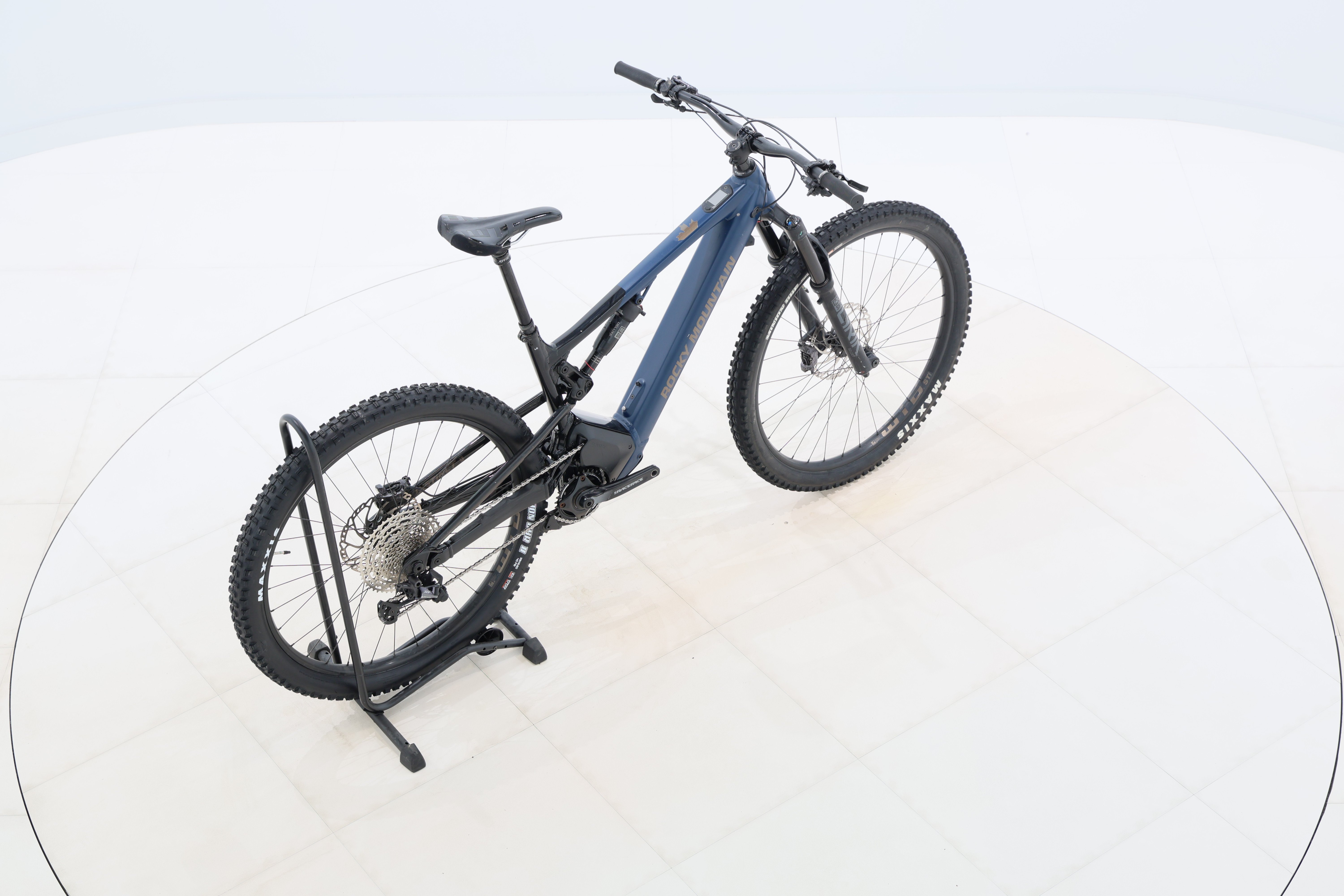 4d9ba91a-d206-4df6-8468-2fa08b9851e0