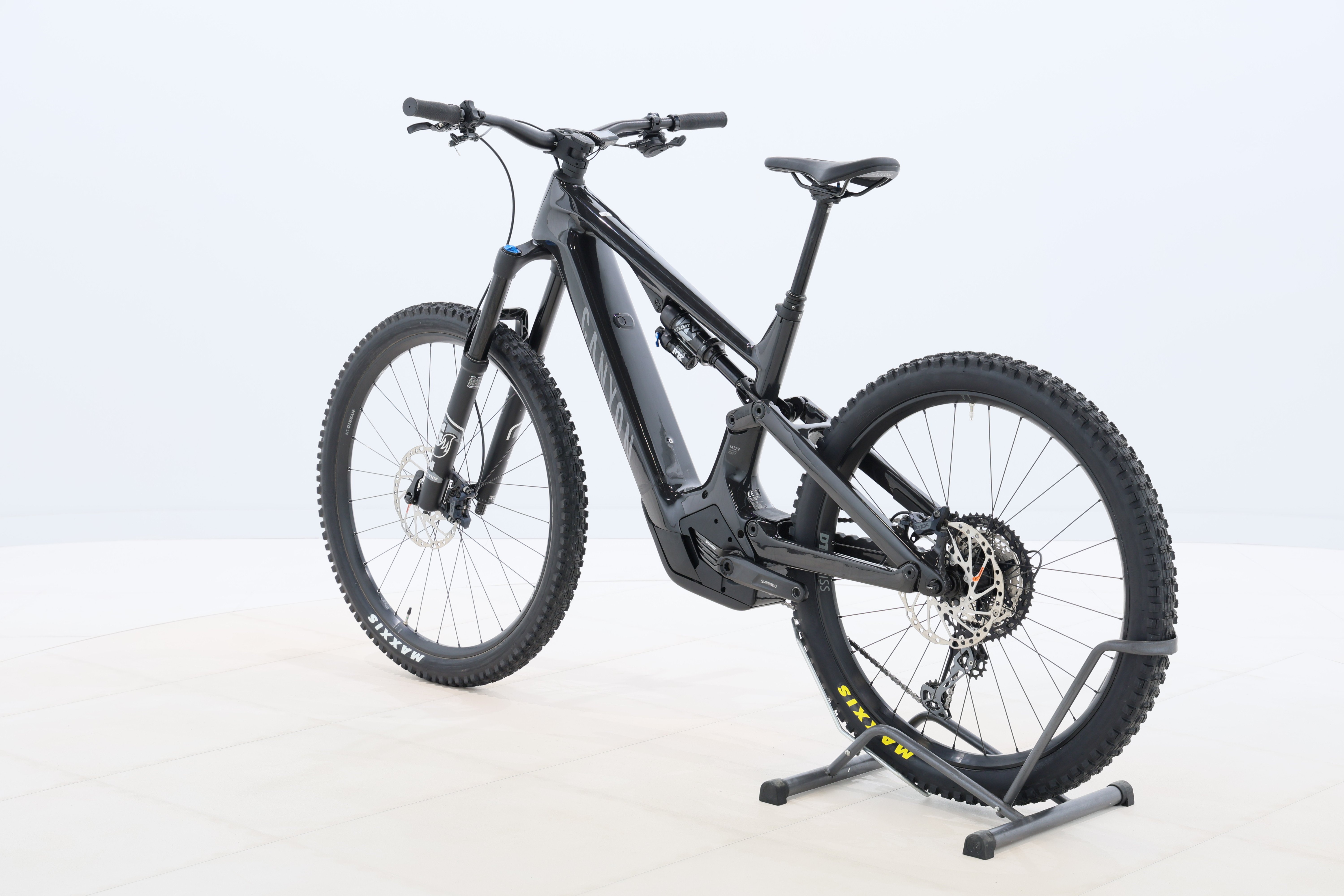 e0b78eaa-262d-4b7c-8d4d-9ad47eac635b