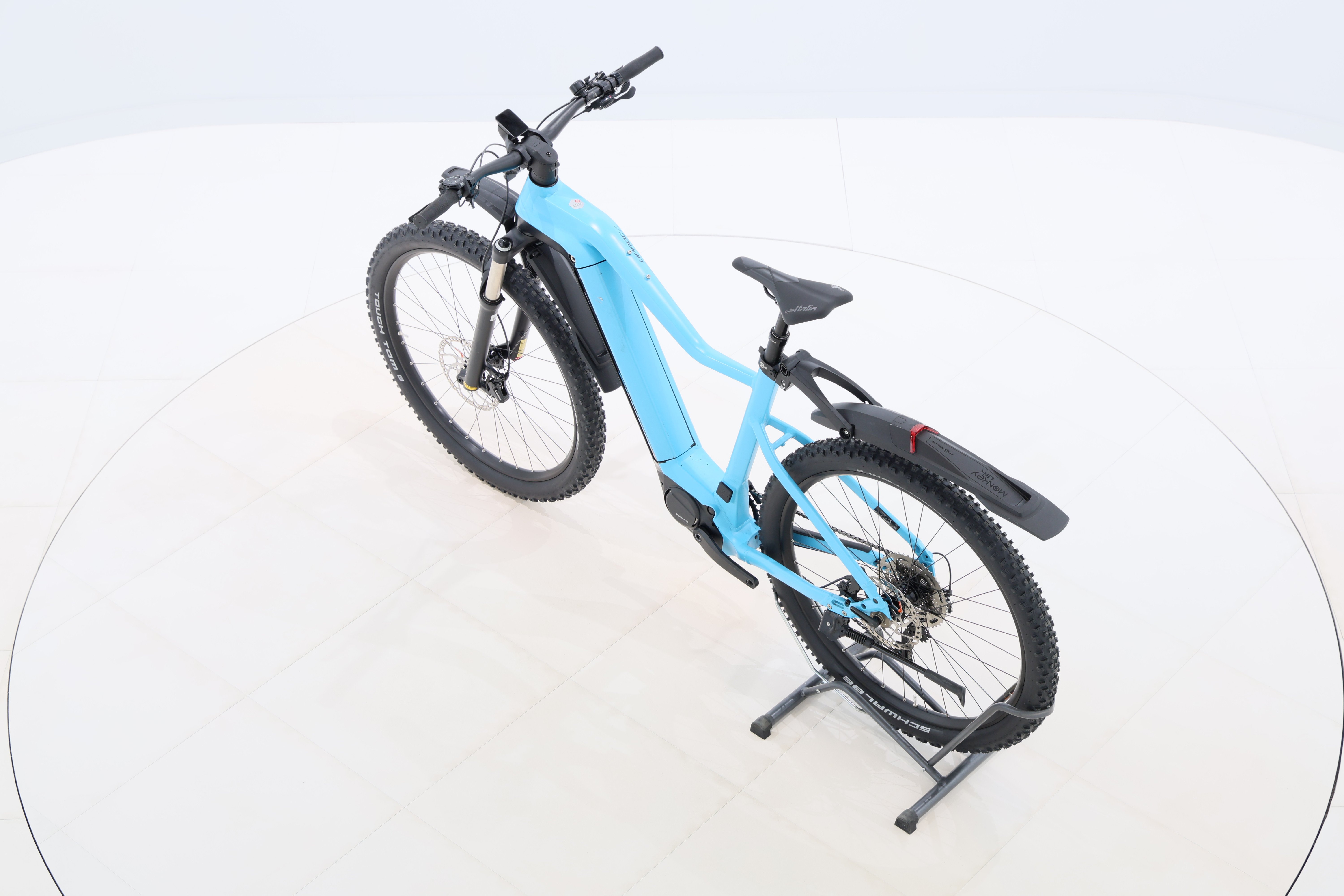 13dec2ec-0735-44e8-bd76-56351ded32bc