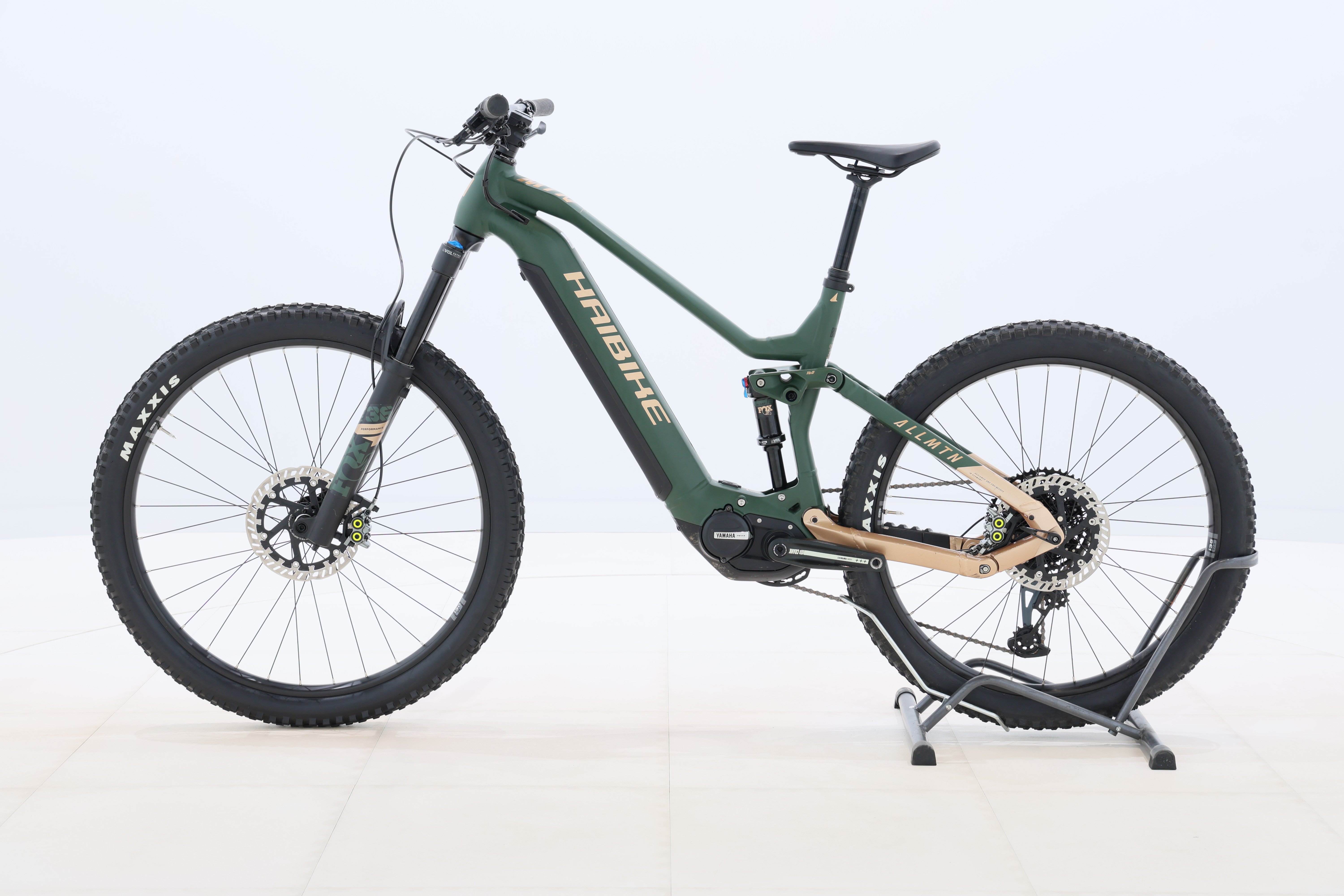 2e48b559-3d7d-4083-91b1-c4bf6fbbb223