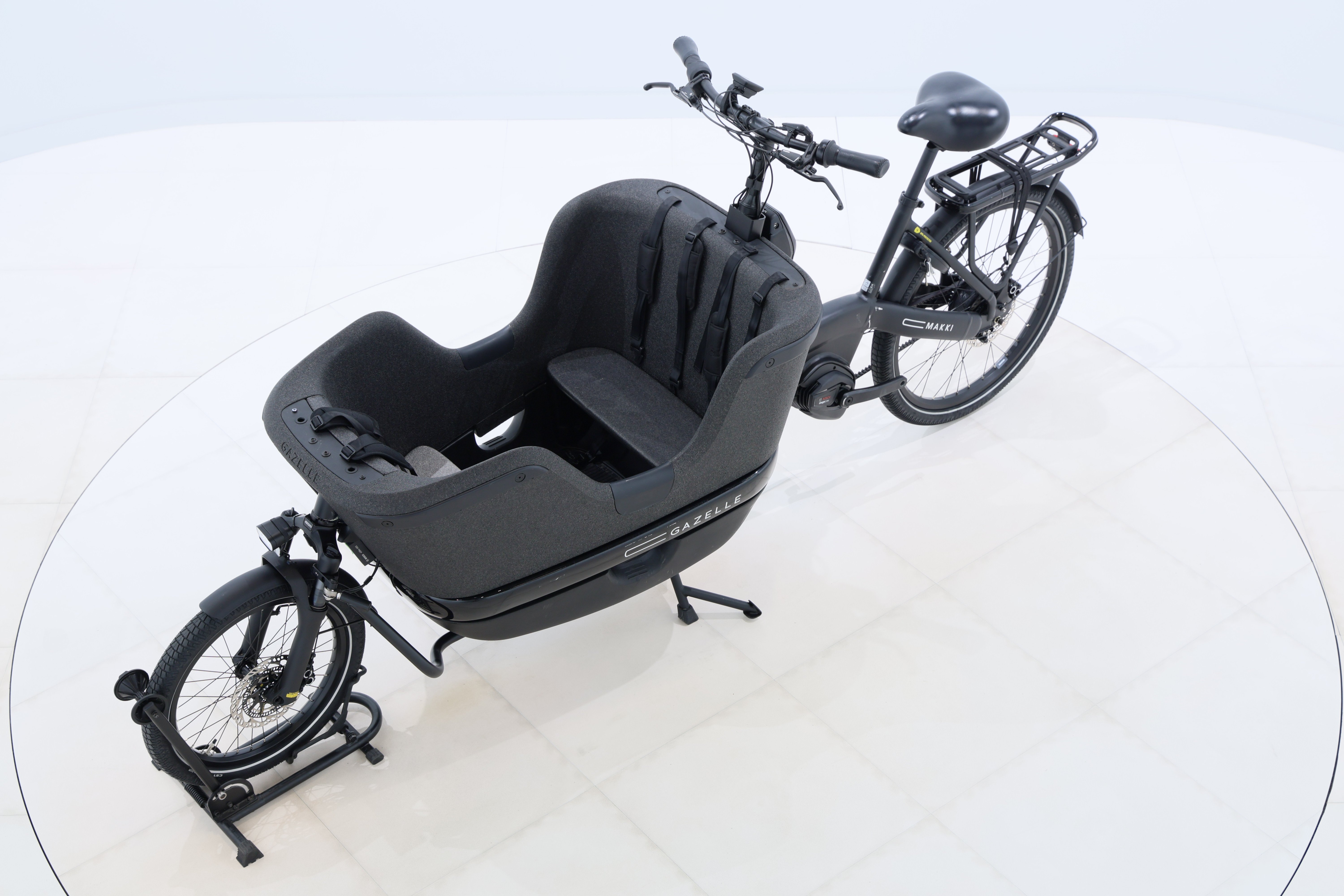 bd1f84b6-a2c7-48c9-94f3-db1921ba16e2