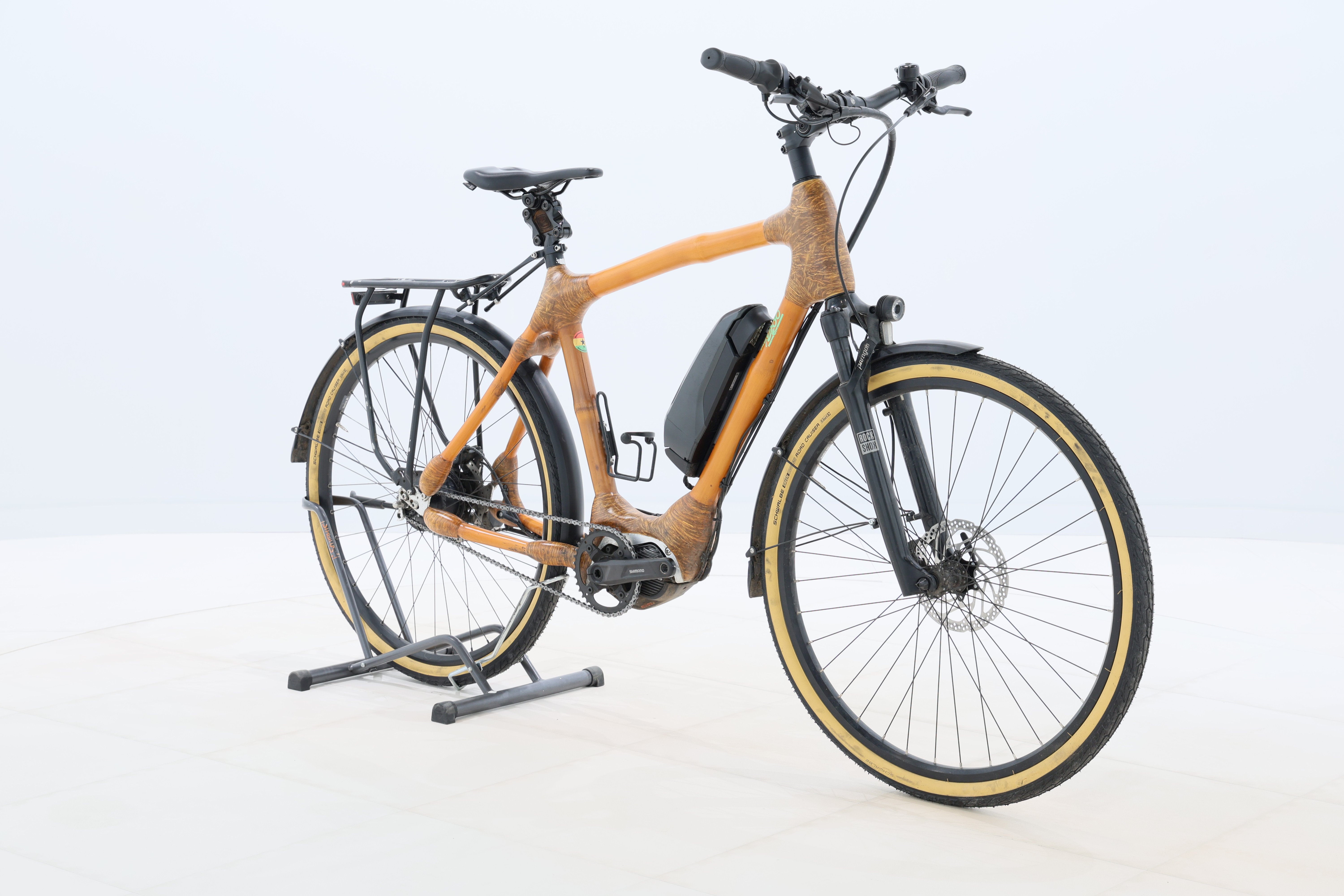 81c6fb62-d097-421f-afd6-d07427399784