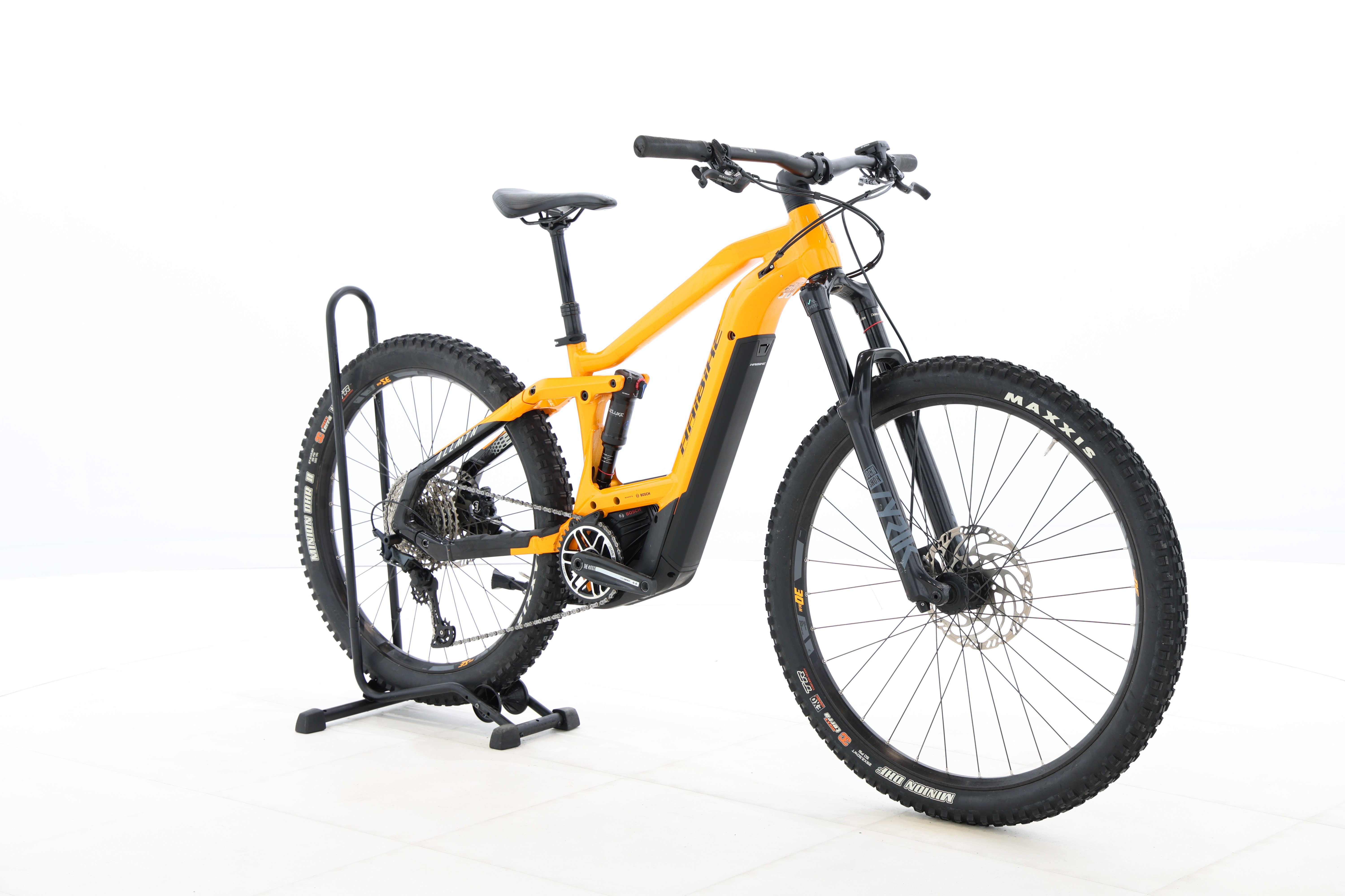 0a3ccd0e-98e6-46e7-8ebd-5b88ab323acb