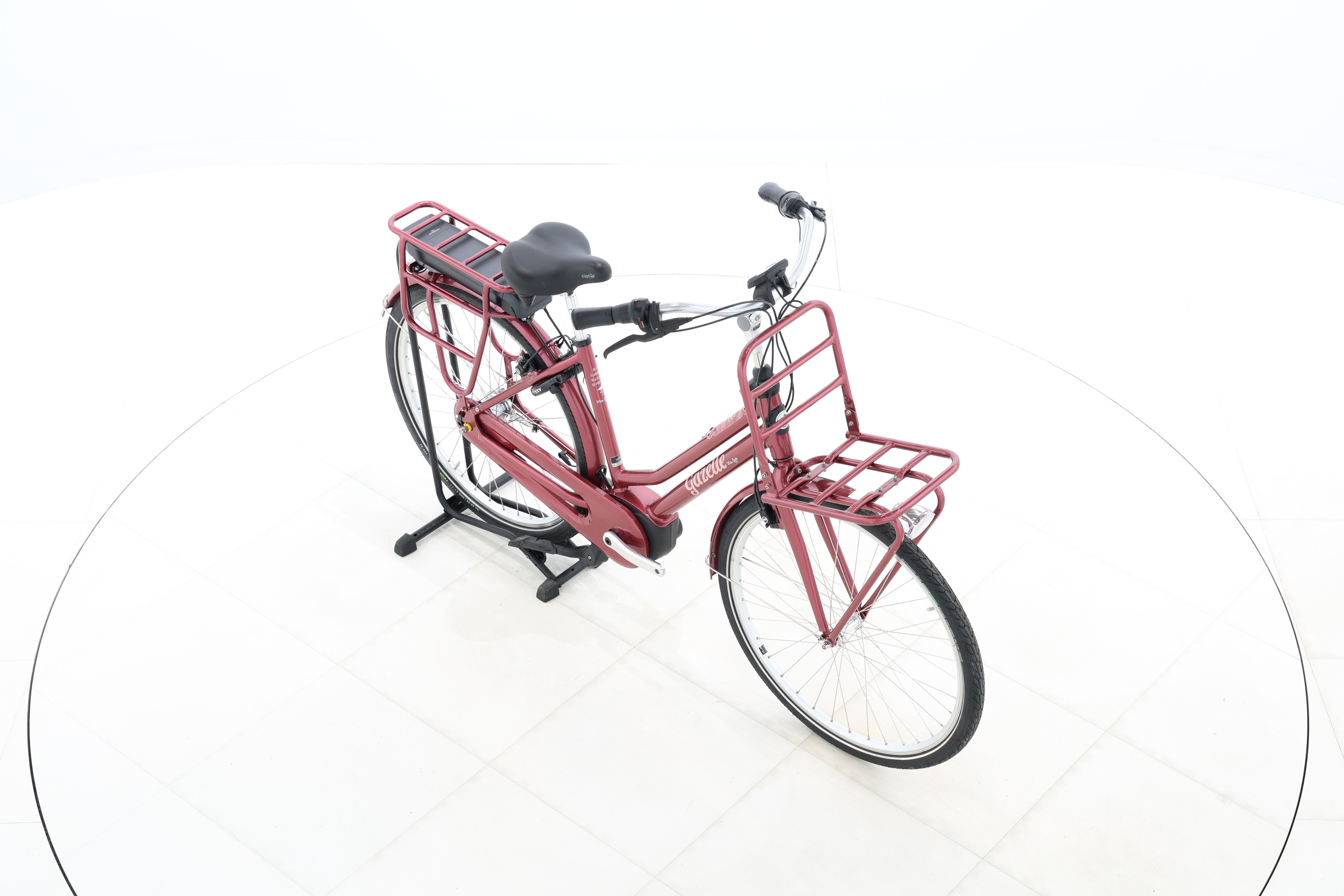 9afe84a5-b096-48dc-9cdd-454ba81ca542