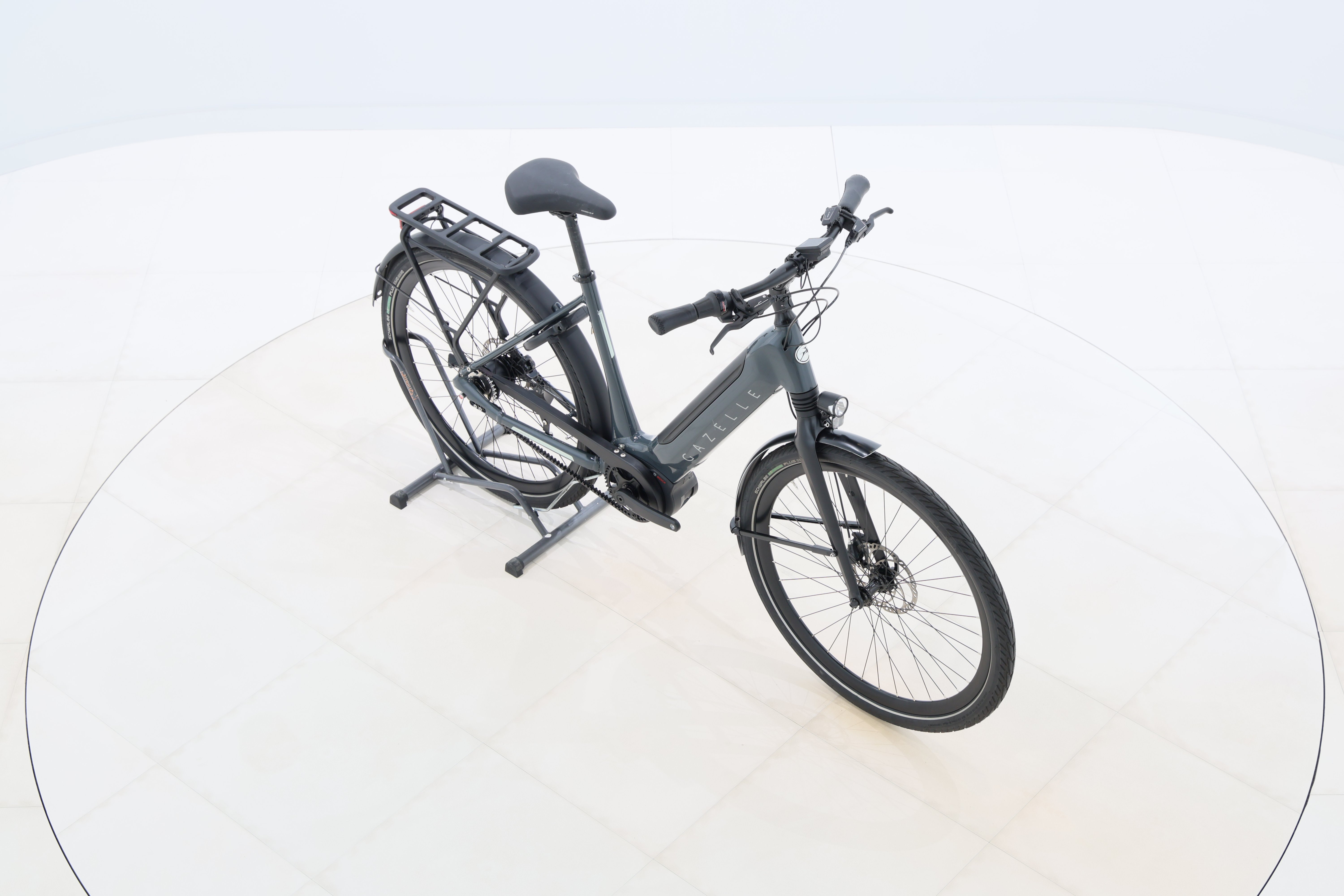 d70a0a6f-733c-4a1a-b14e-8408a1373312