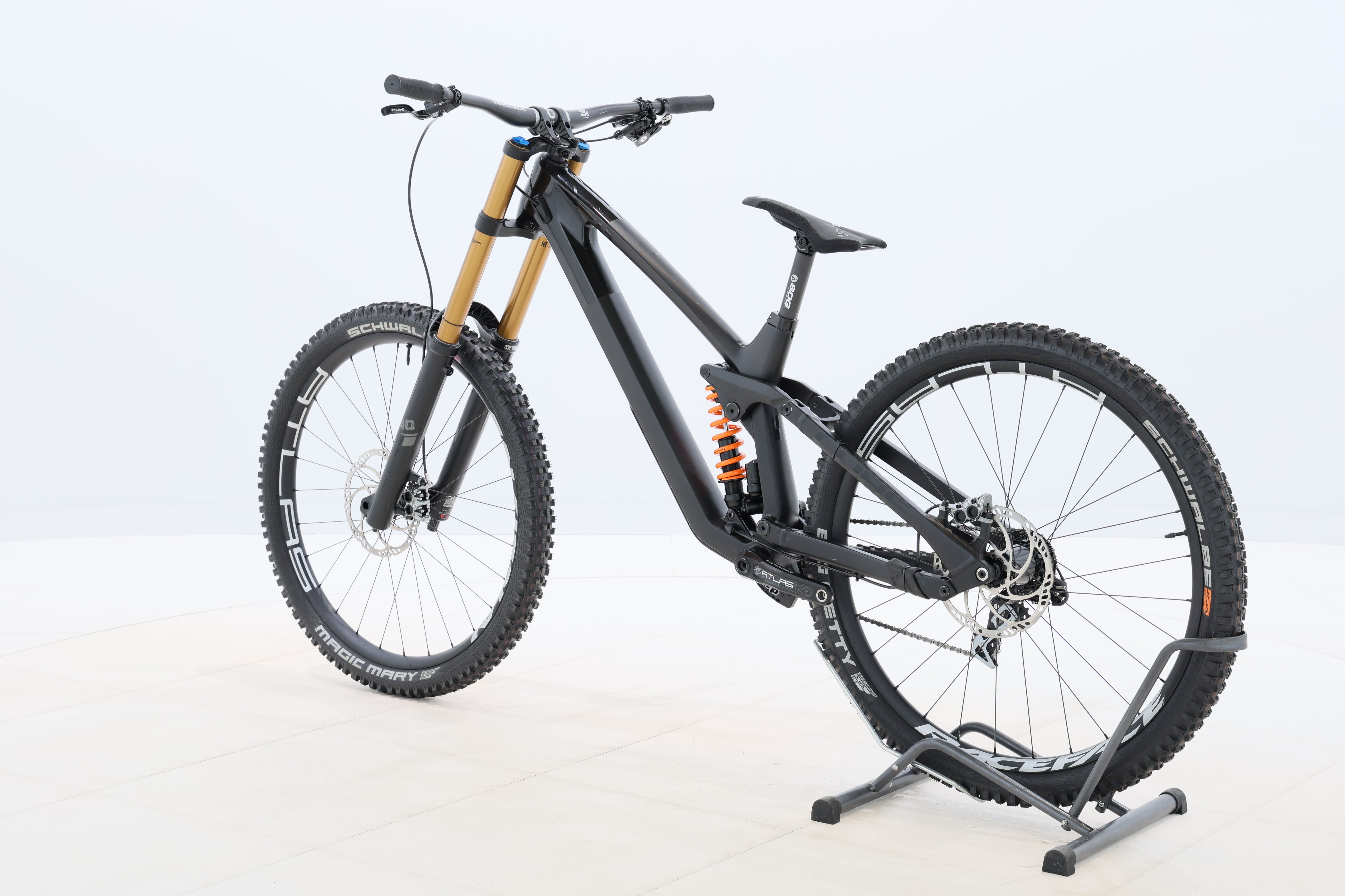 4092a278-4c07-4367-bec5-e4c96e3bf69b