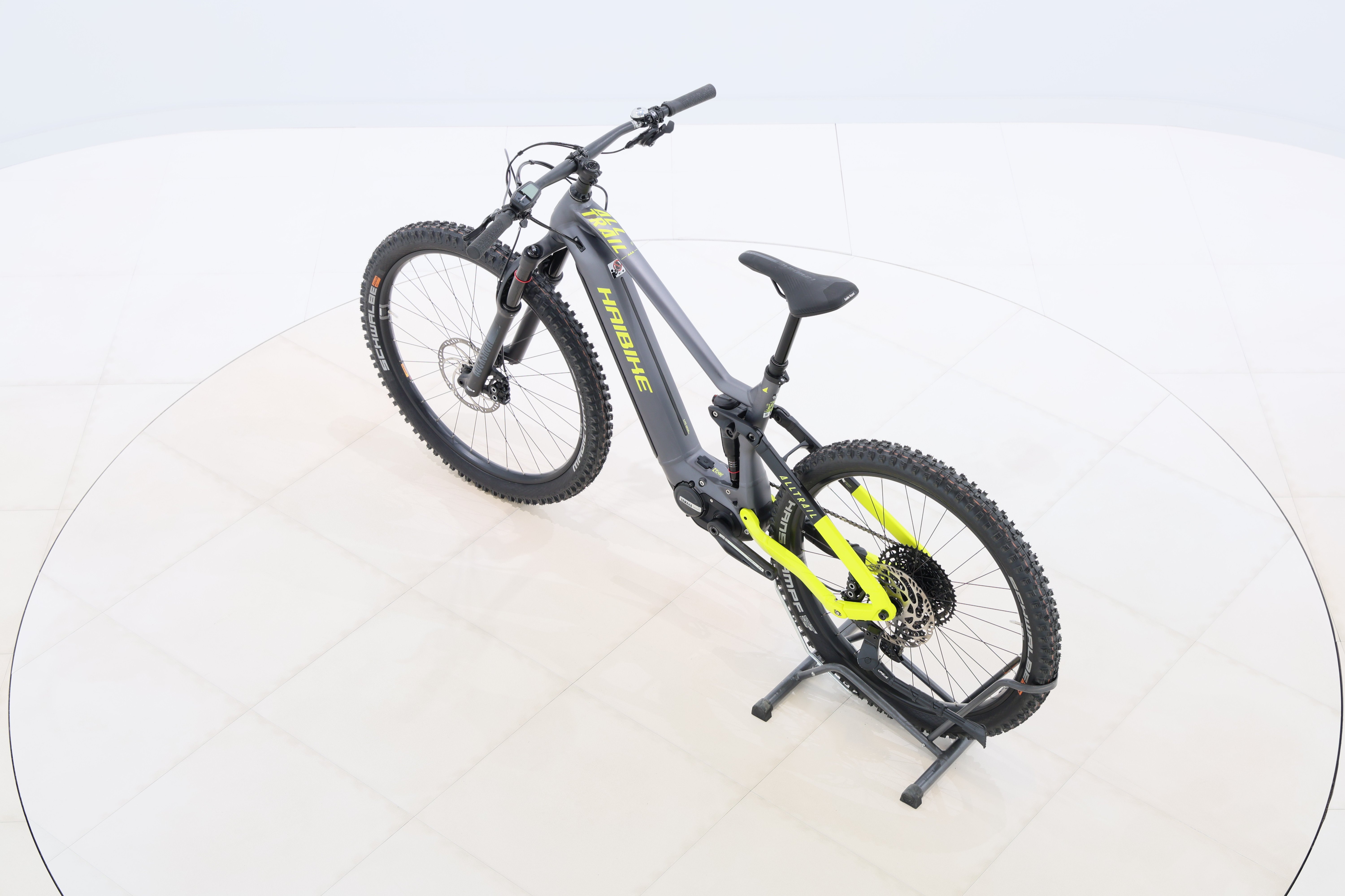 db1215dc-7783-45b2-b602-a874972f8ec7