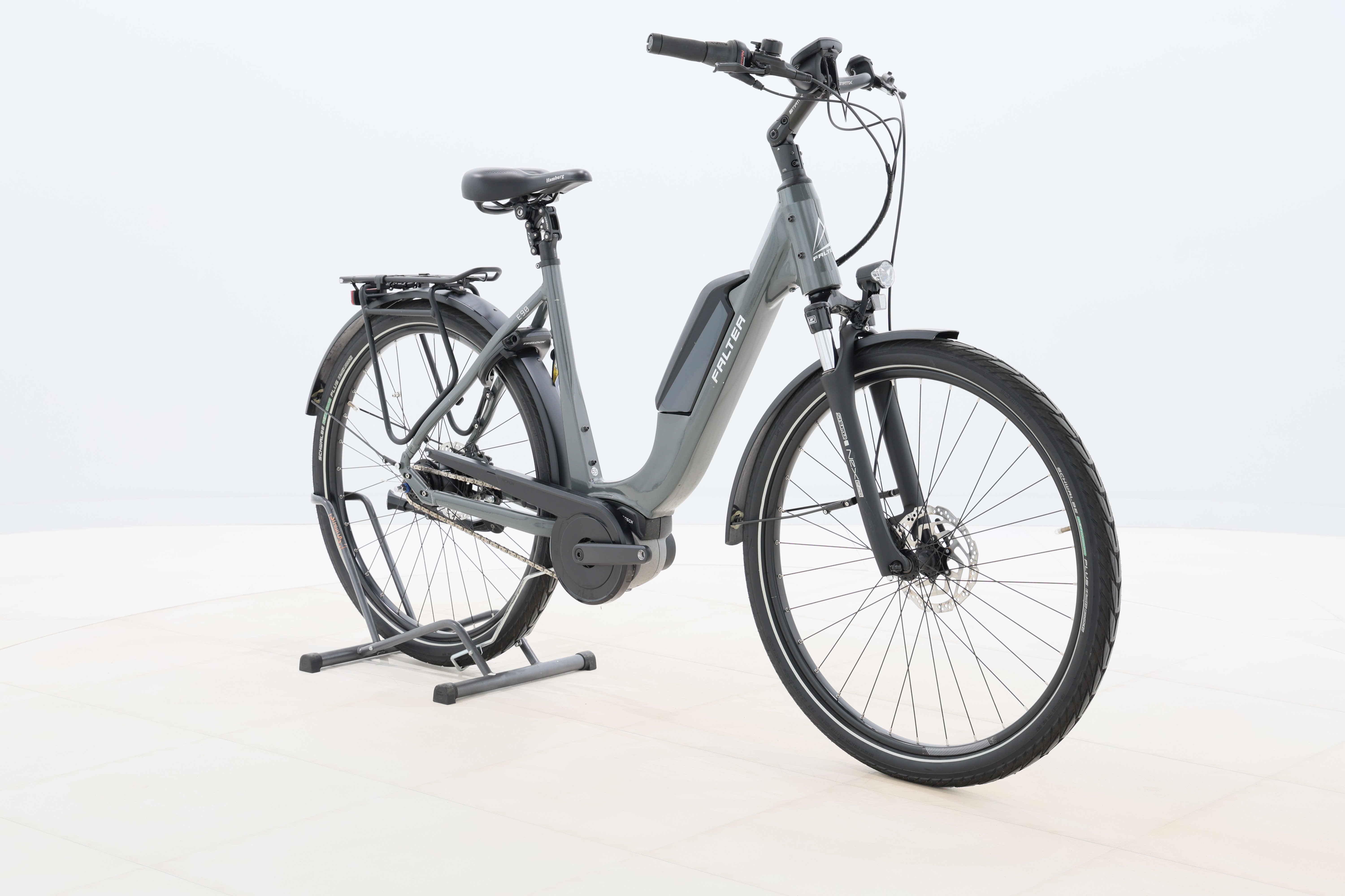 03fe565d-5cde-4e04-a9ef-9e602e09fb1e