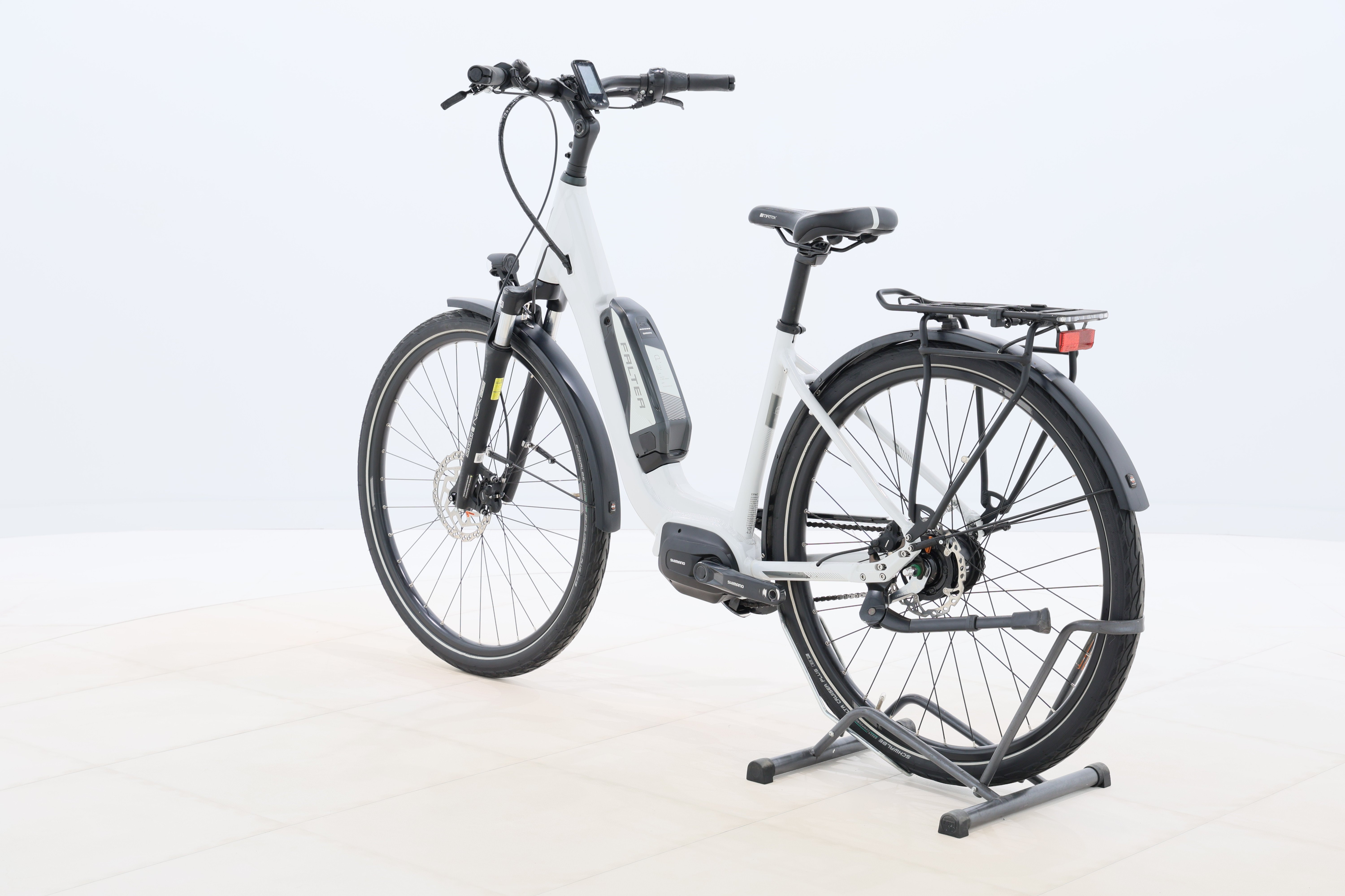 52dae171-3023-45f9-ac93-813b600d3d30