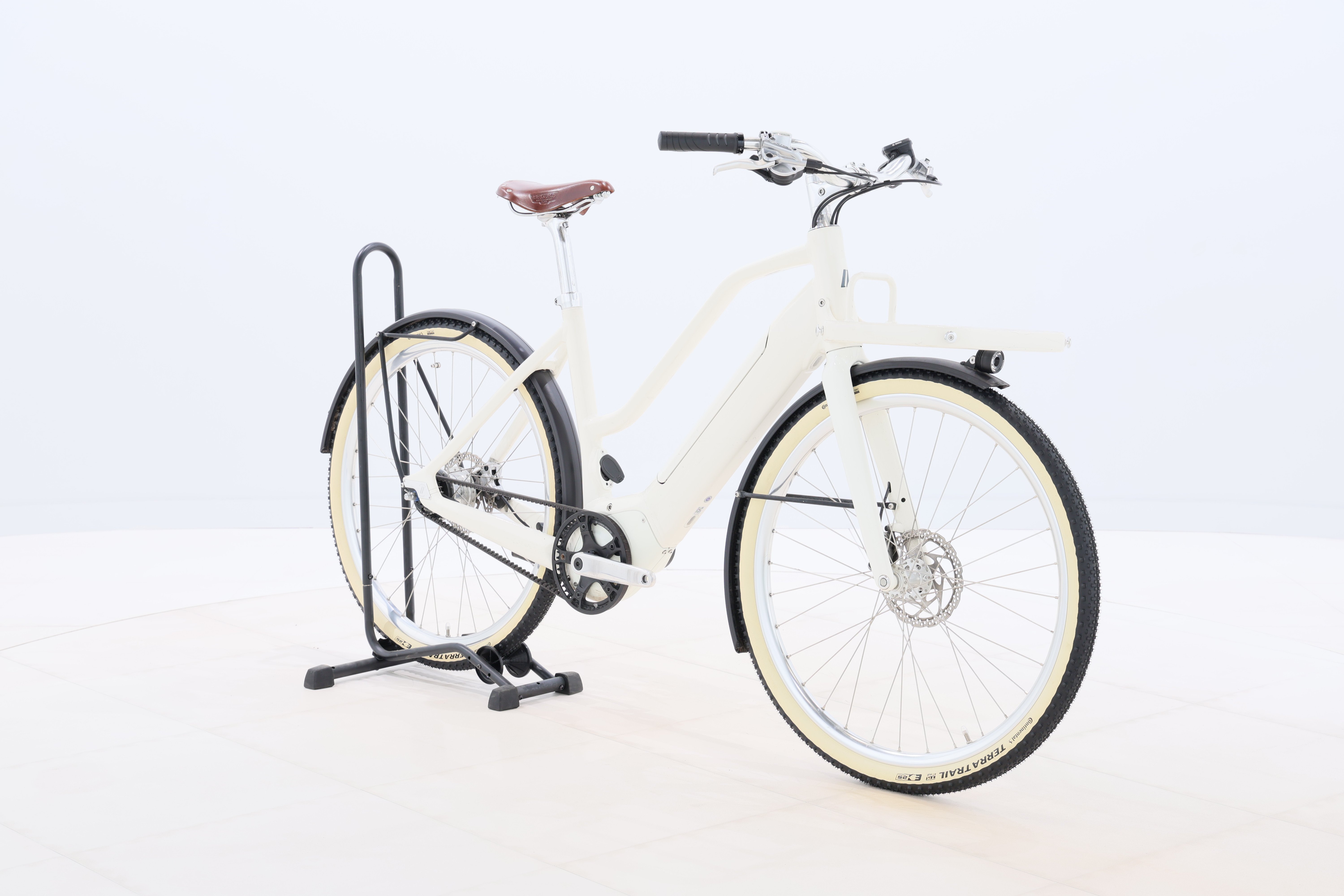 cdbc2b0d-d759-419a-a613-a8f641766e54