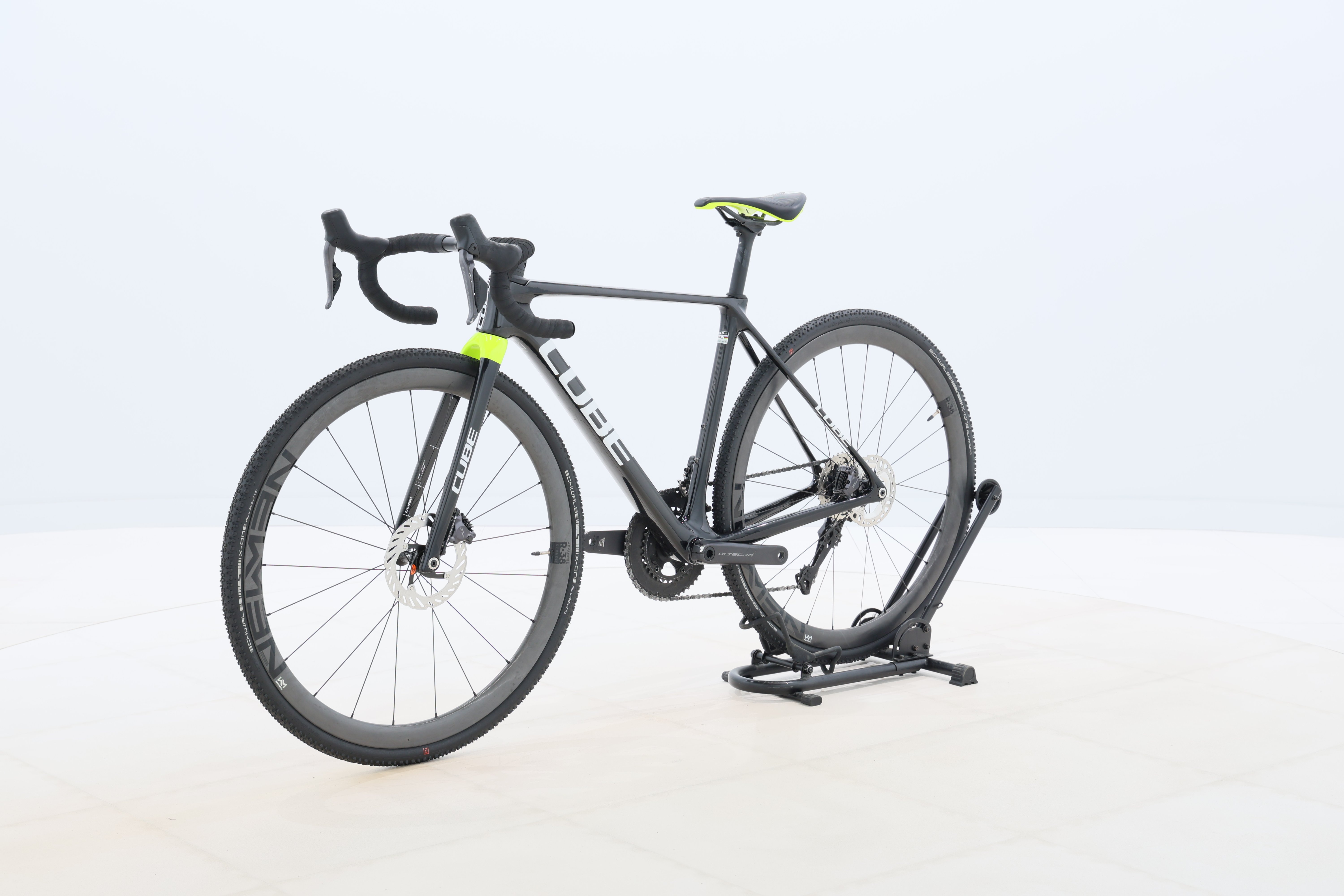 e2f81dc2-e1c1-46f8-ae77-4dcf258b33ea