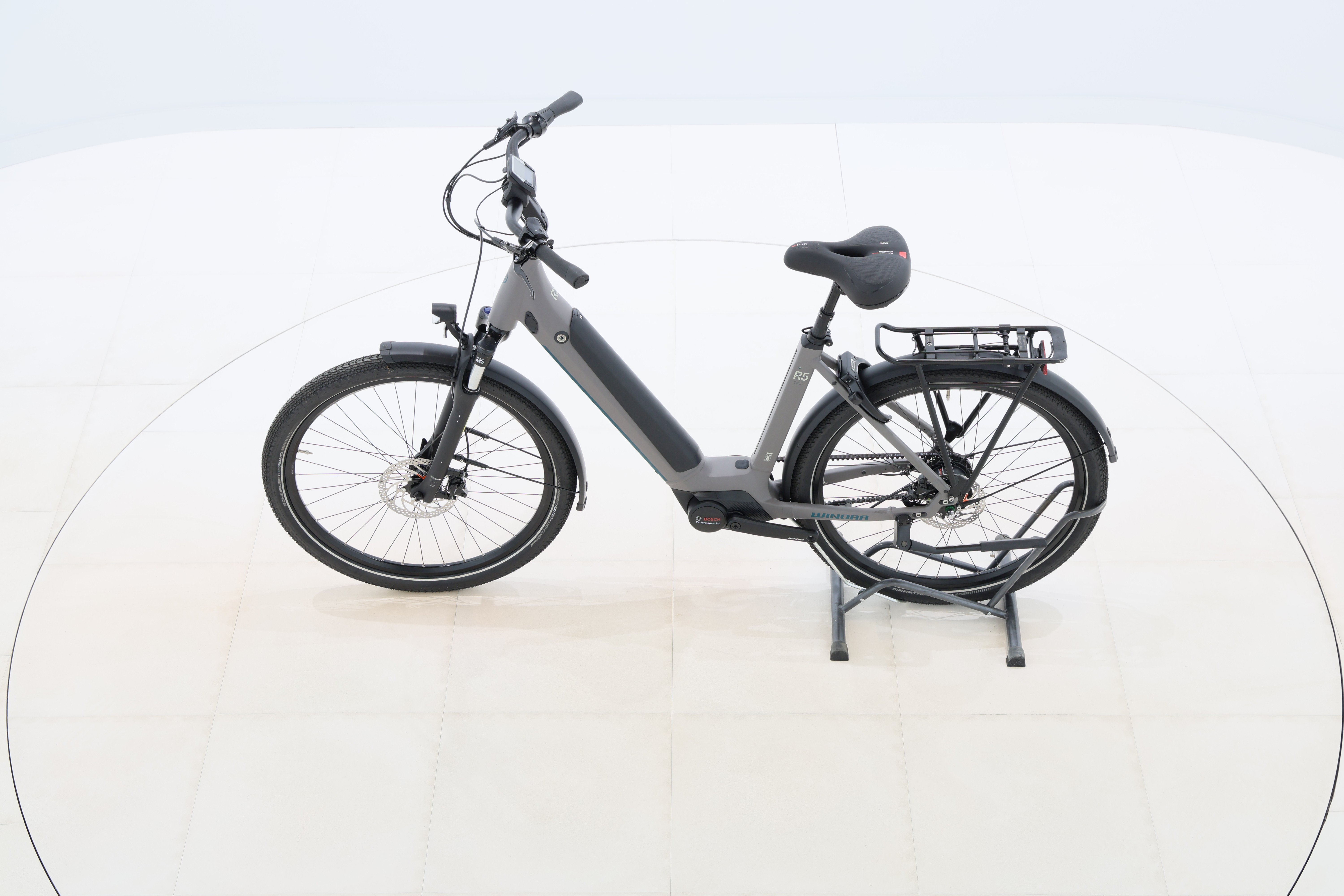 5b6555a4-9651-4498-abff-673abc258443