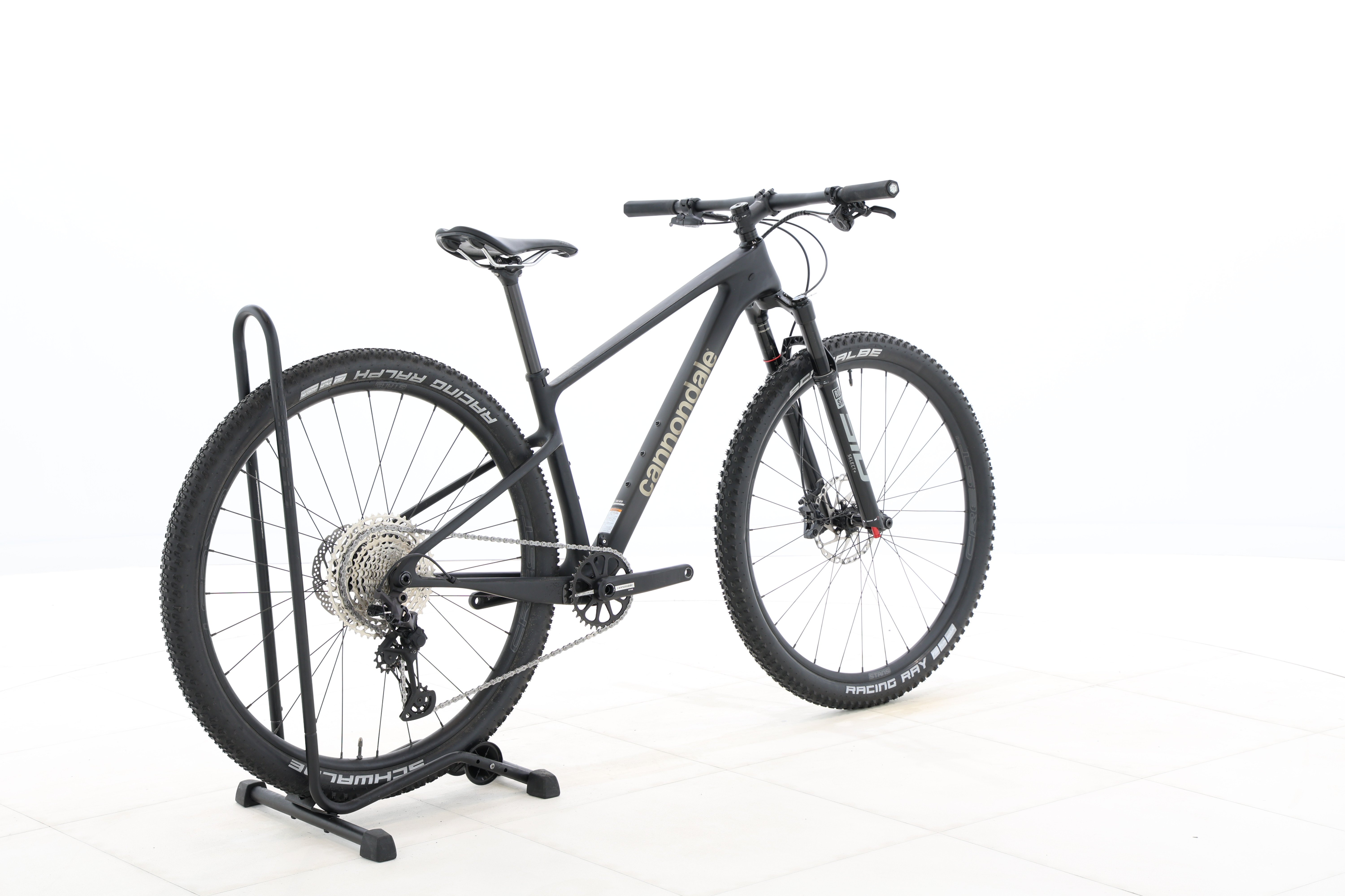 366b4b27-1cb2-4db9-a3de-a006776e01ed