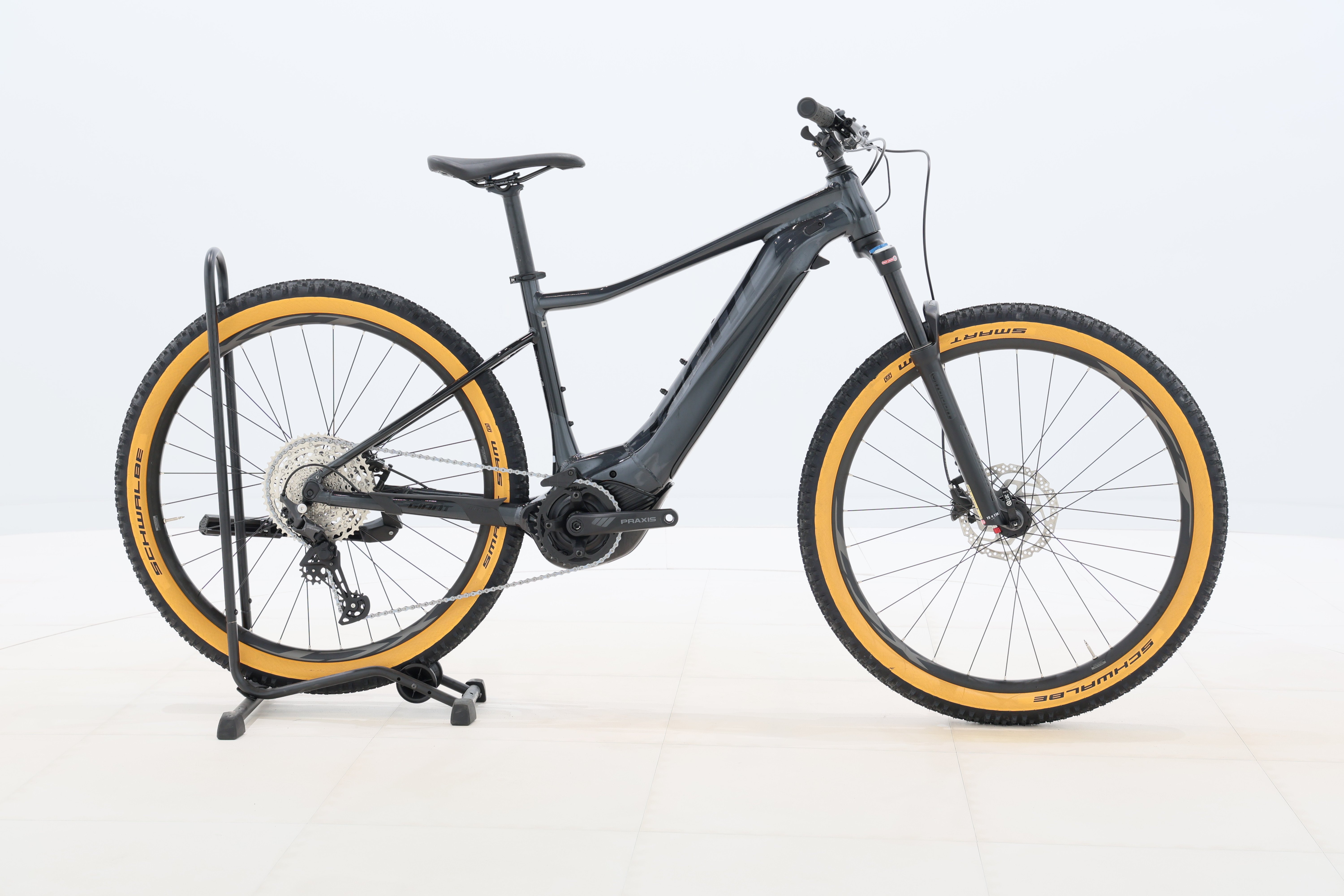 b3a07ee1-0ebc-4c74-b6e7-e53d15a65472