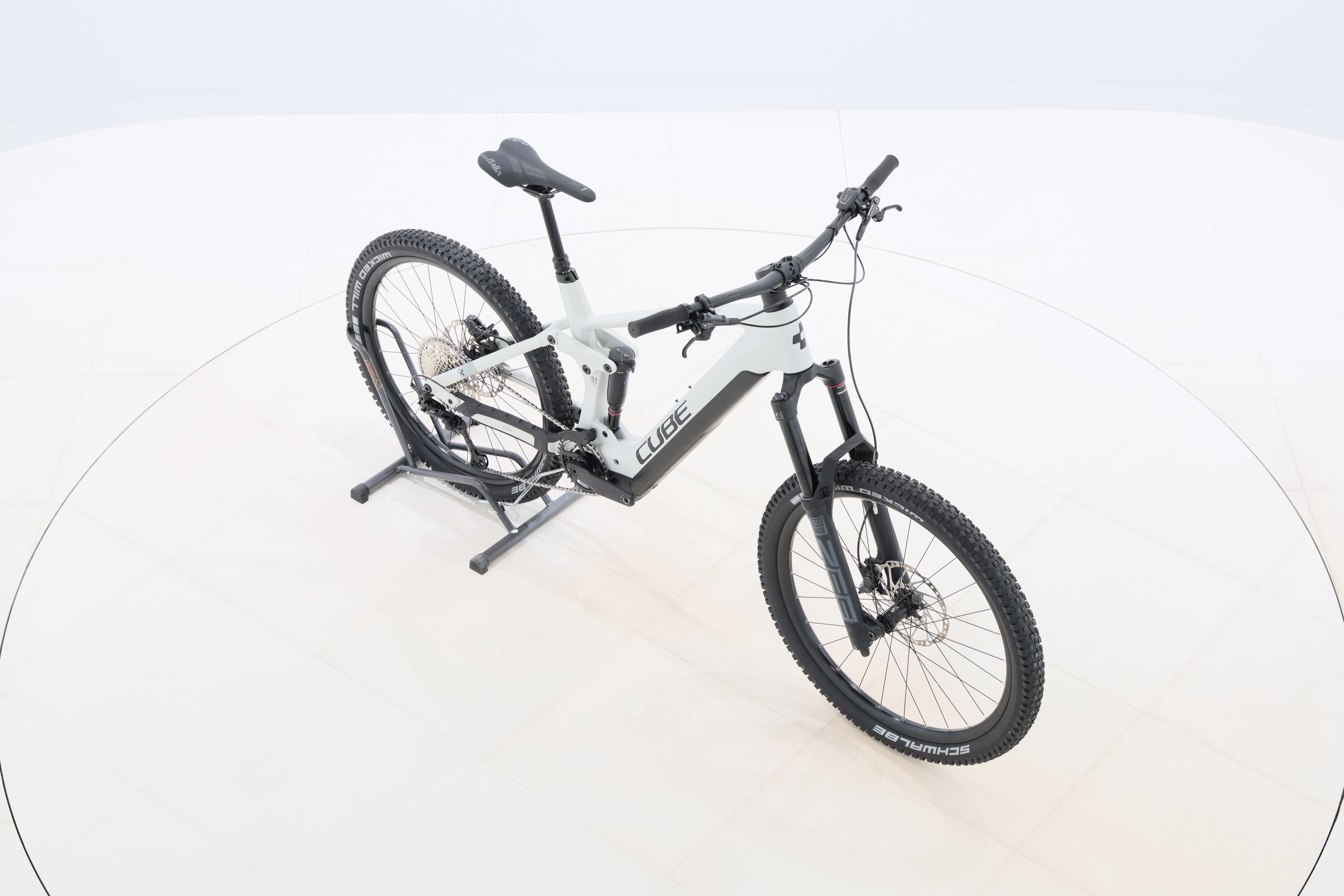 f48a50dc-2d5e-456c-9234-a8510b3319be