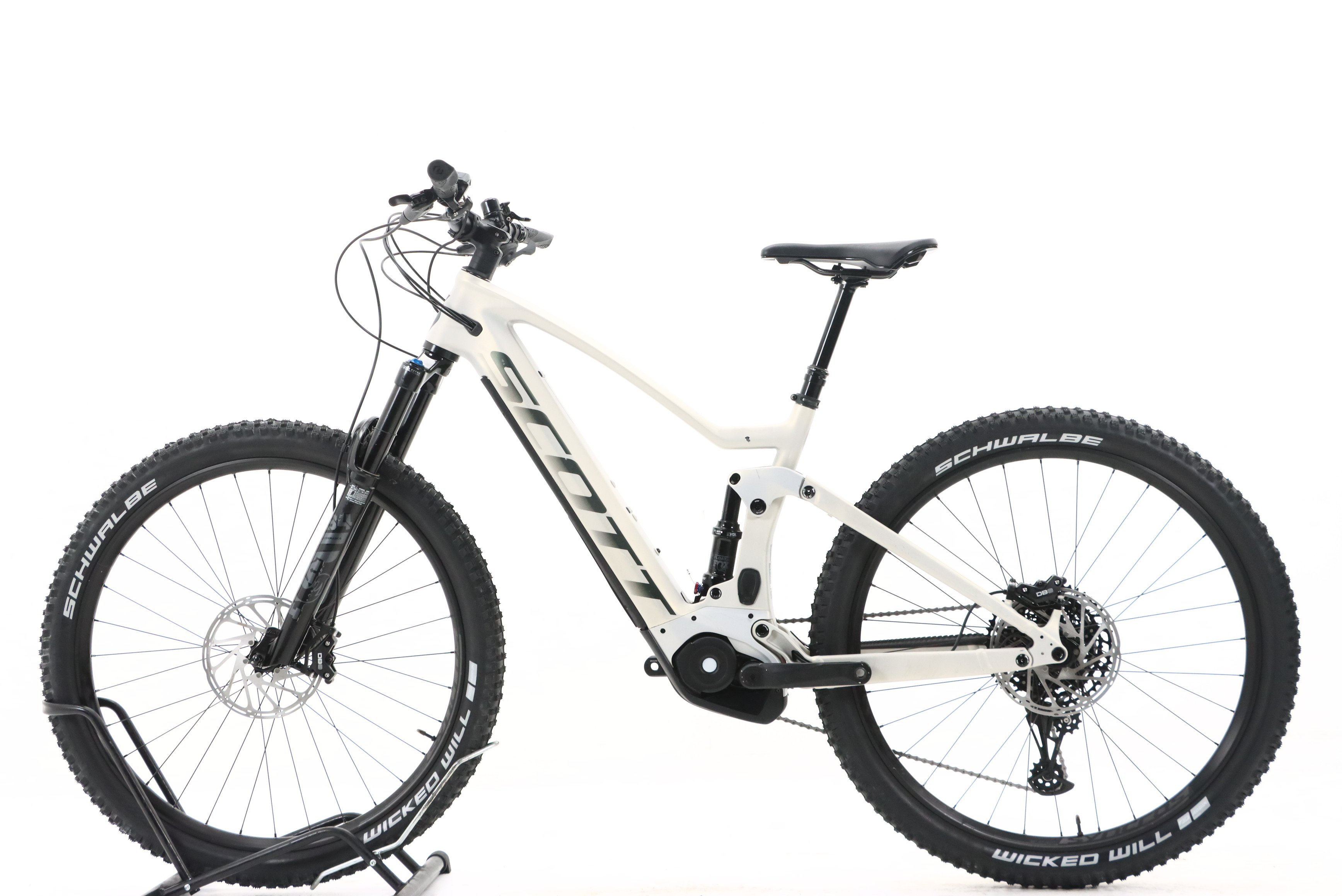 c59a8077-fddb-48c3-b093-b4e6bc5bee76