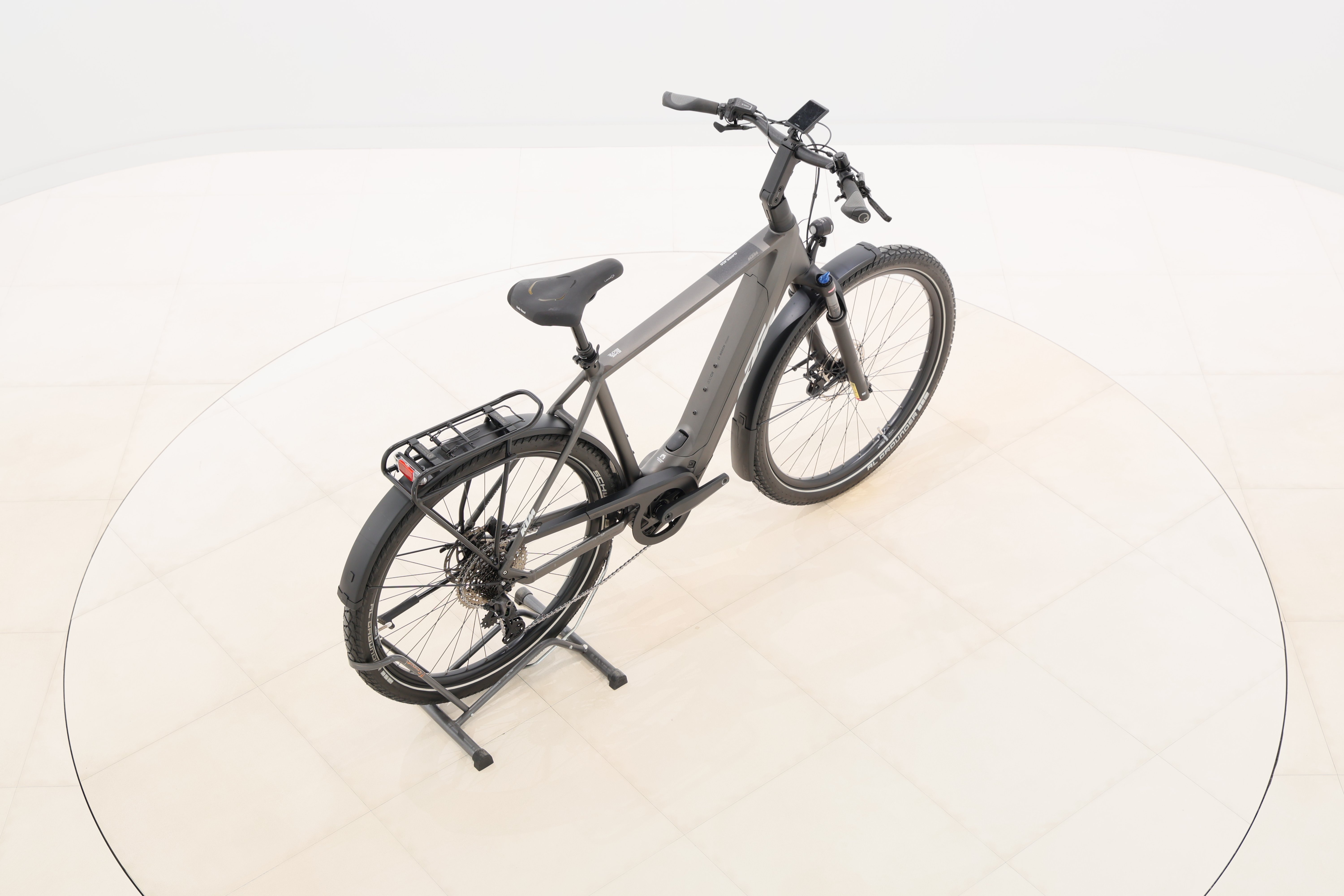 04fb9e80-6faa-439f-9d83-957160cd32e0