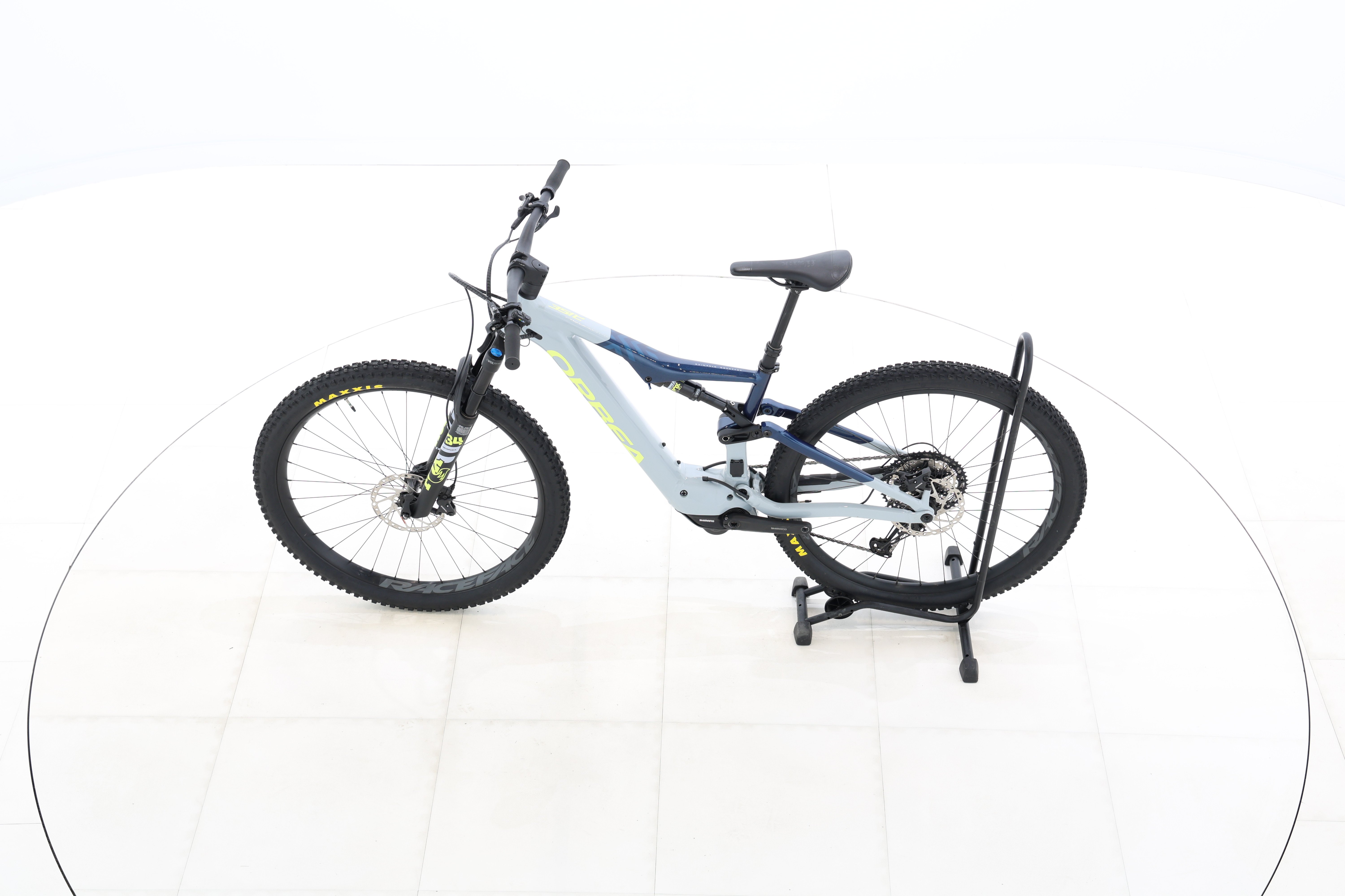 15bd17de-f424-4c7c-b61e-a8c09225da5b