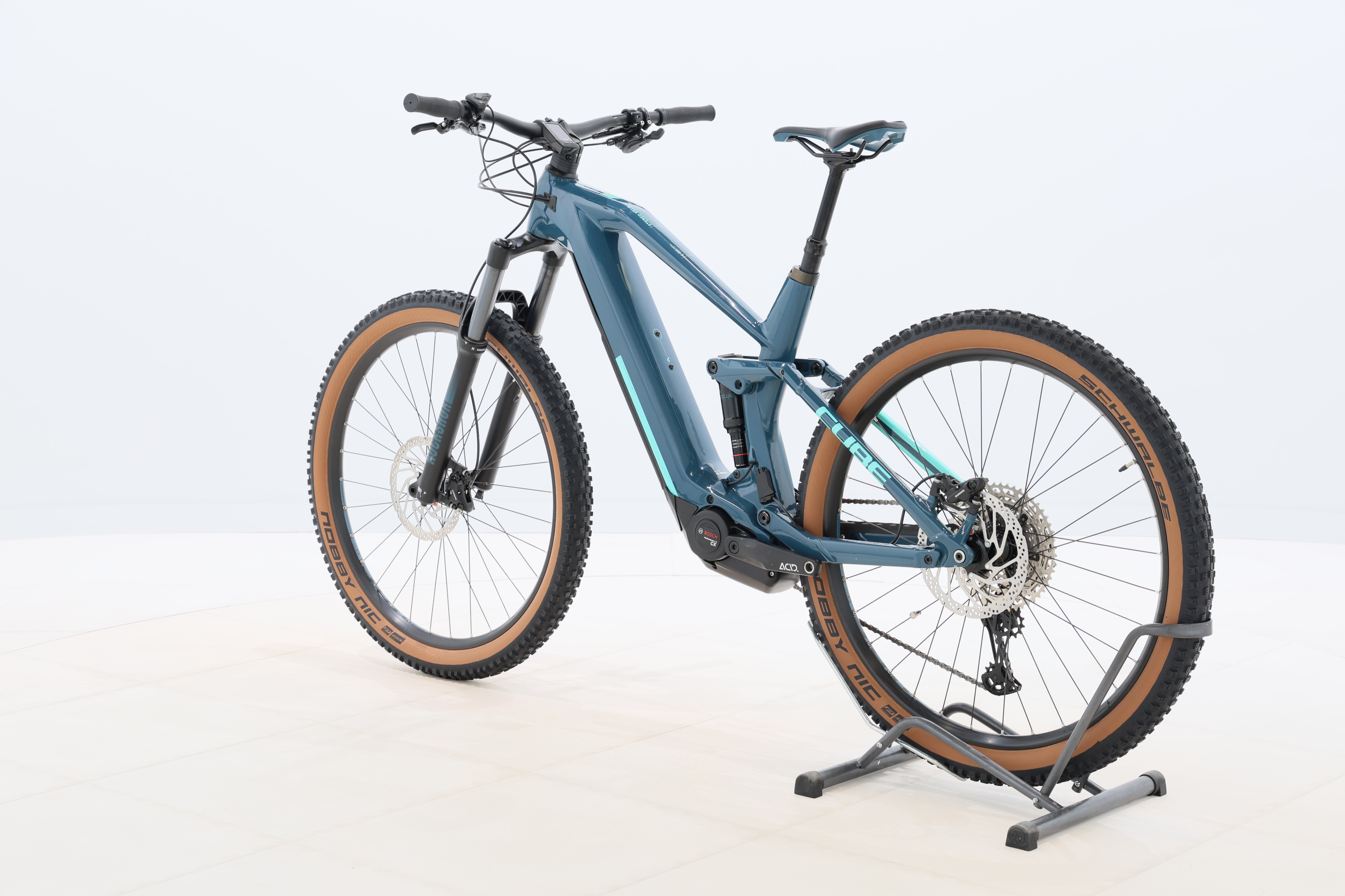 020bc0c0-992f-48a4-8d49-88eb13d2431a