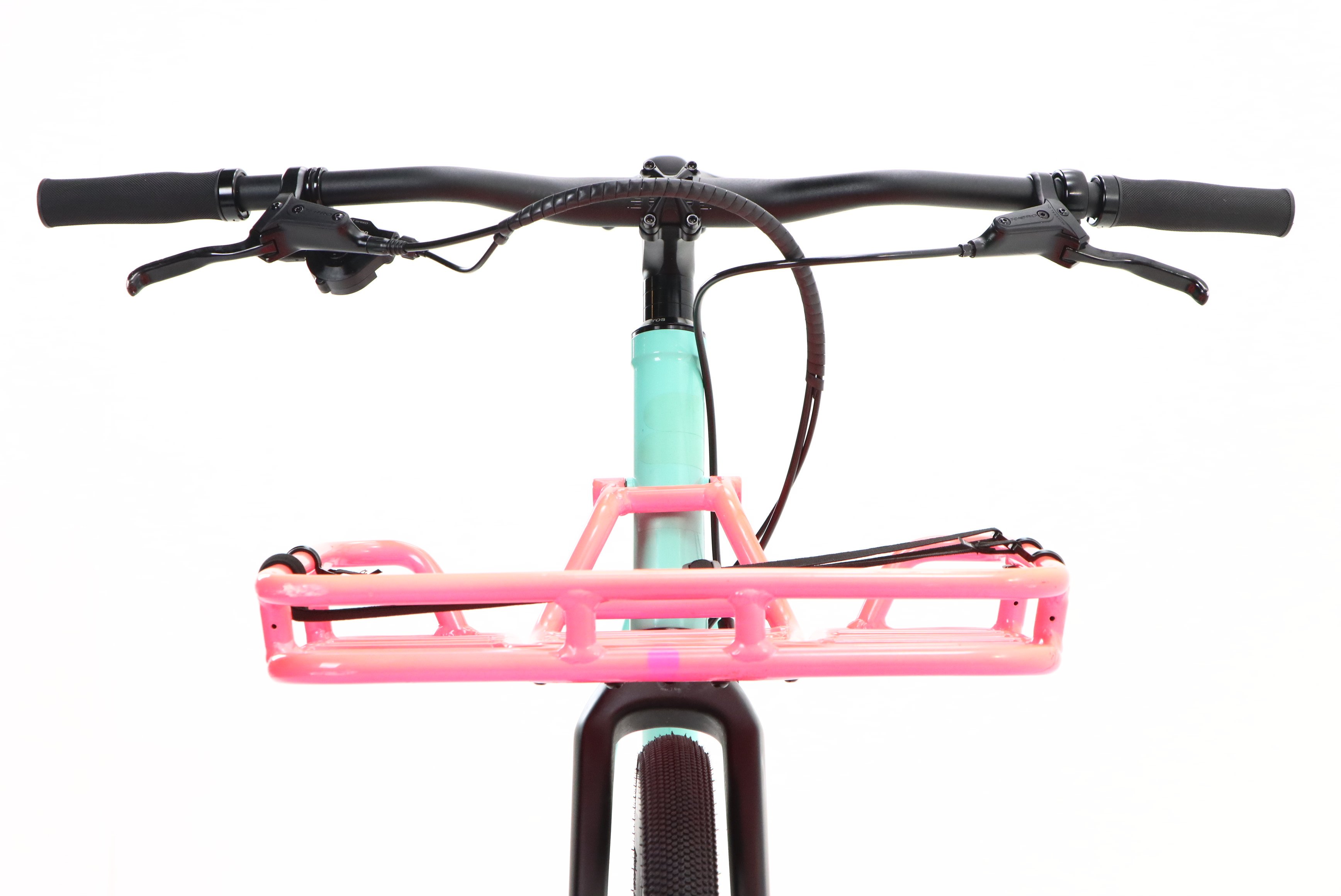 9b8c00df-254d-4c58-bb9f-3d8e264ac2b0