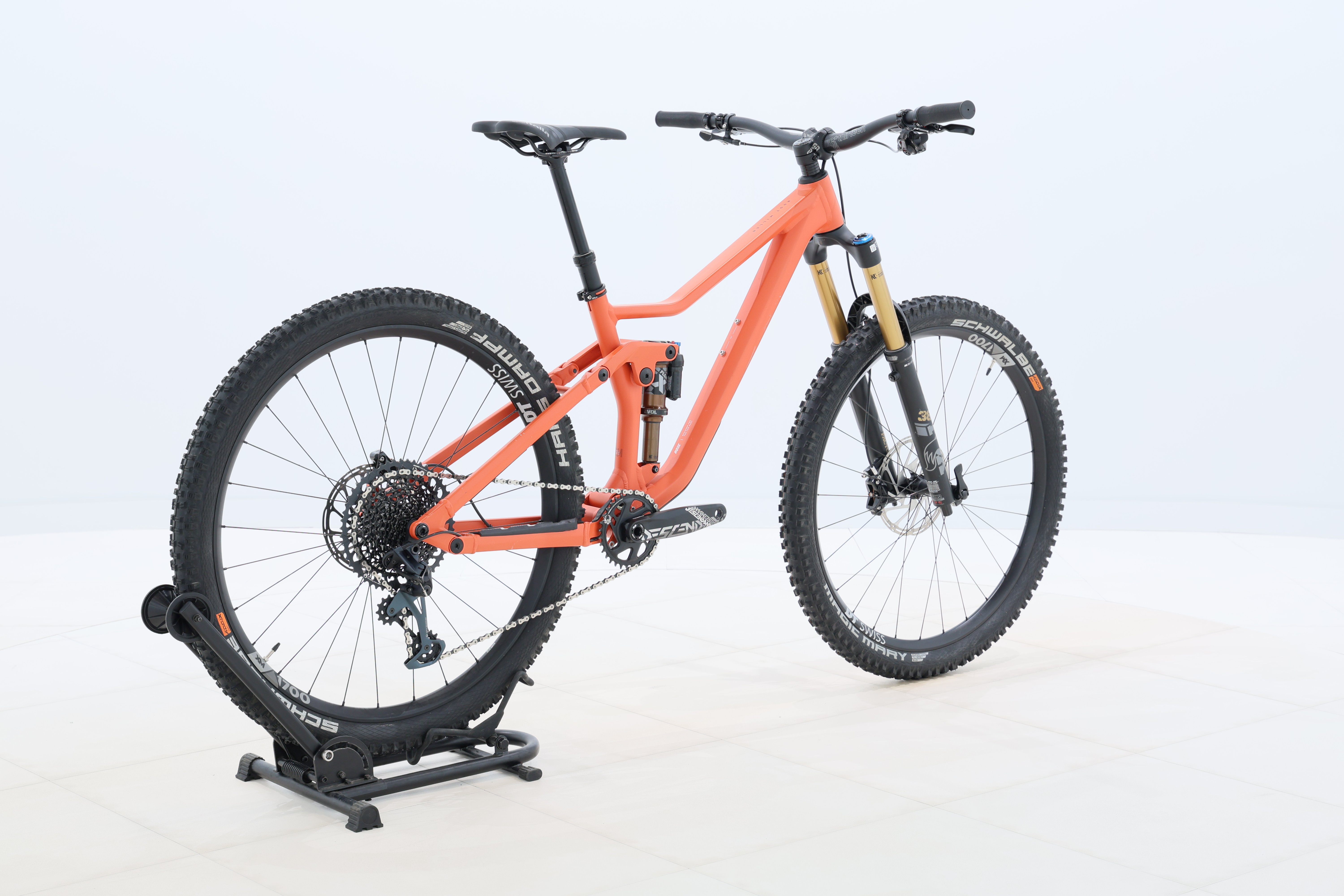 3b8bbccf-0b94-4d09-813d-9aadd935111a