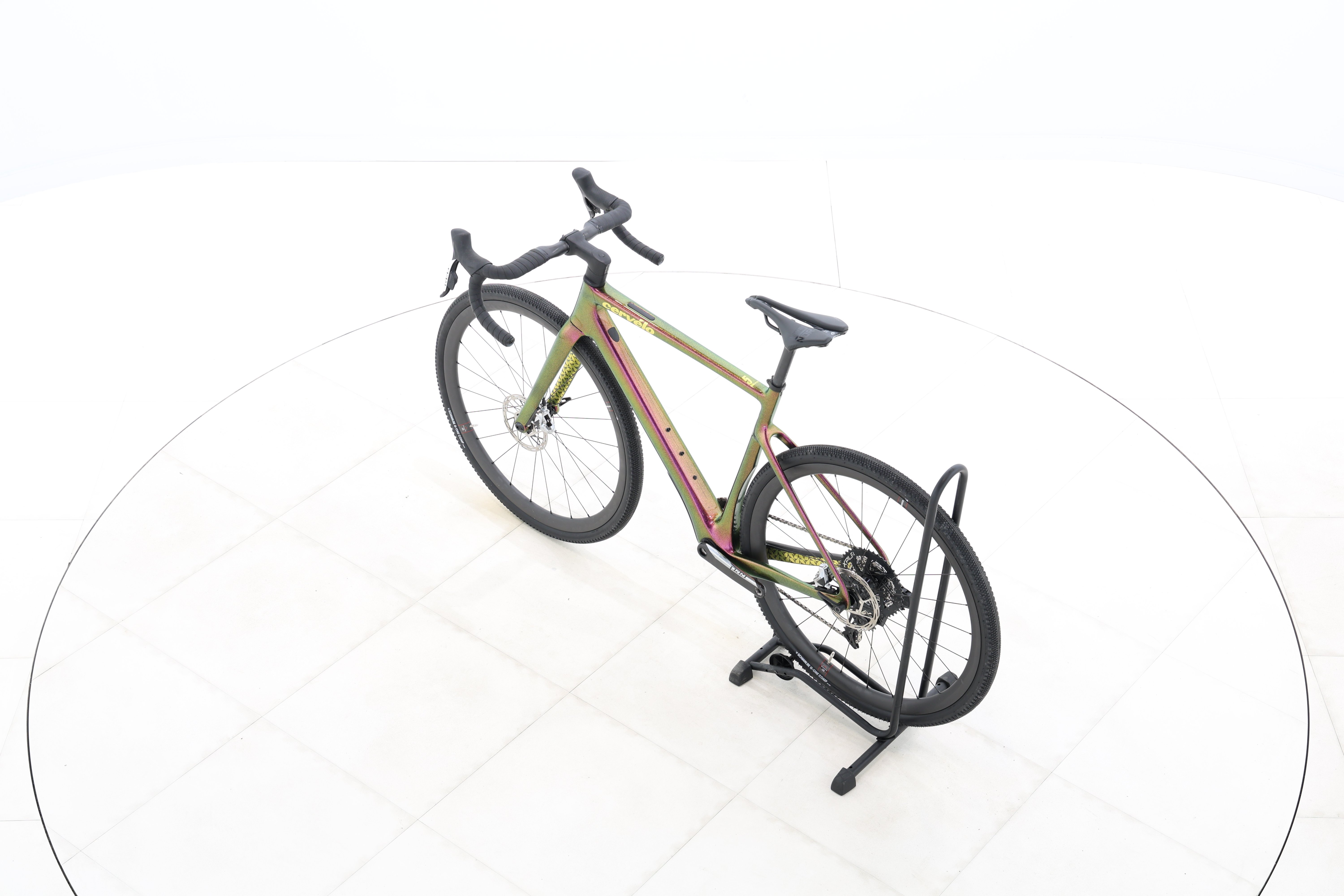 301b59b4-fc44-4b83-b396-3e06aa4482a6