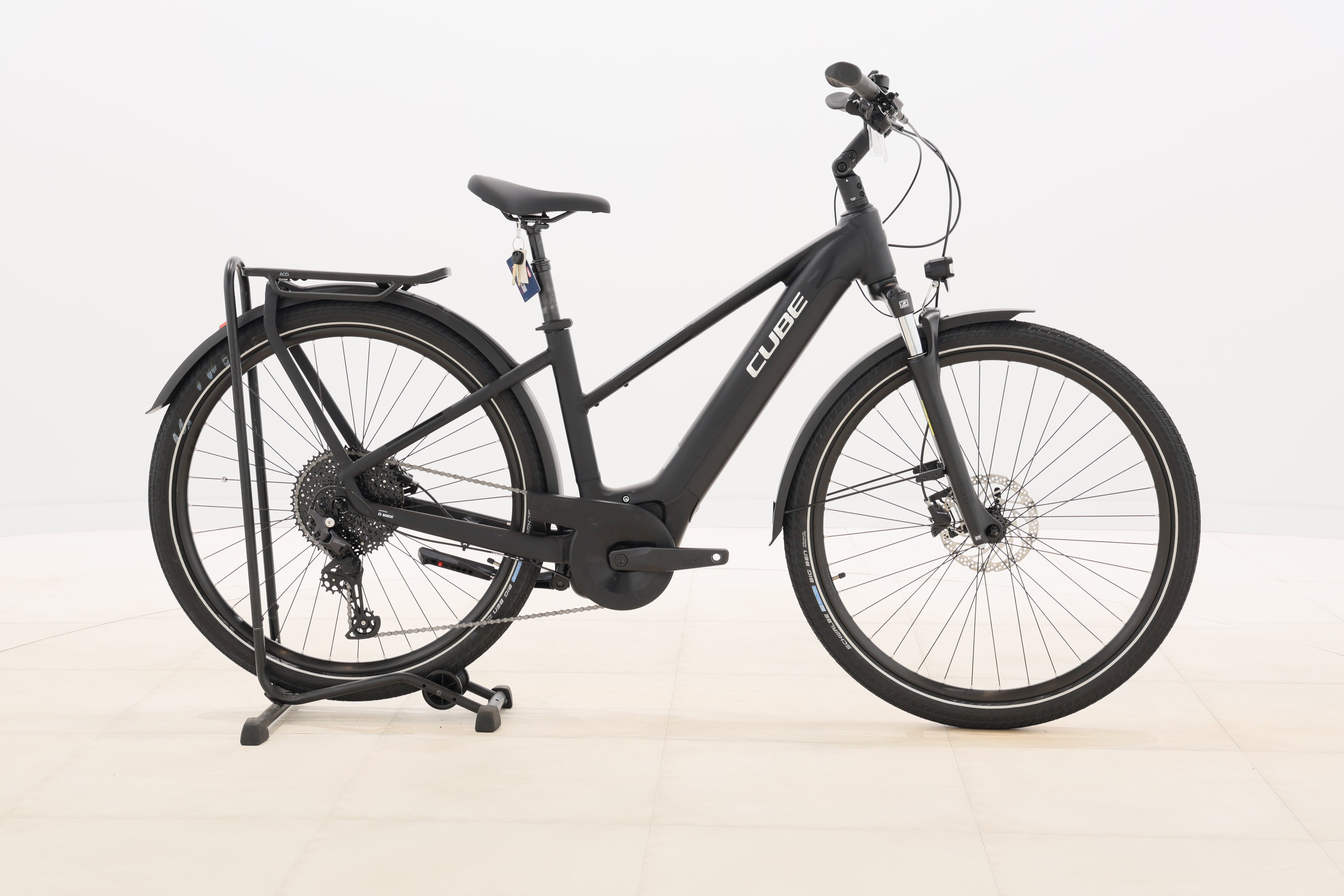 Cube TOURING HYBRID, PRO 625 2023