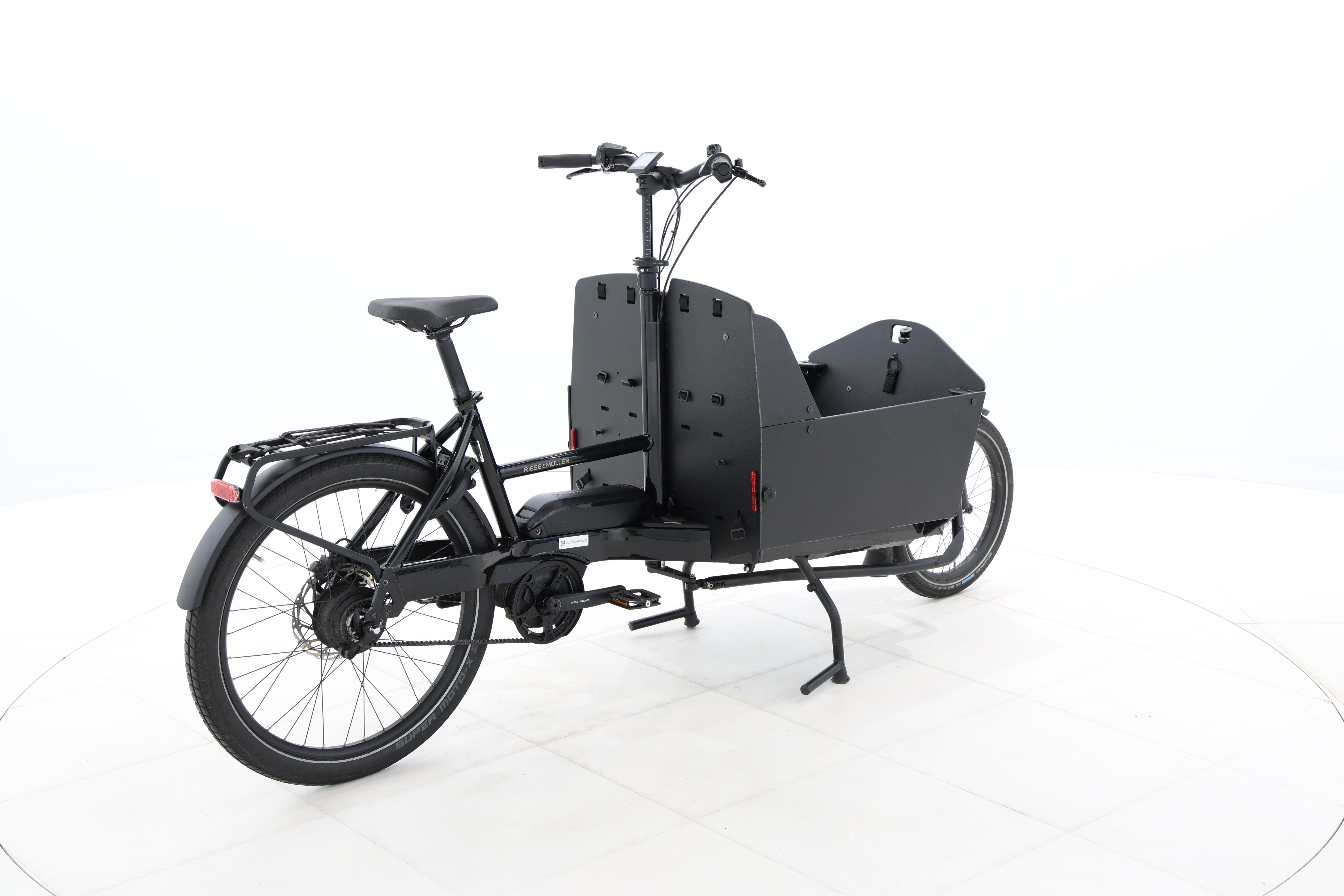 0576fbdb-a1b3-4931-861f-727db827f491