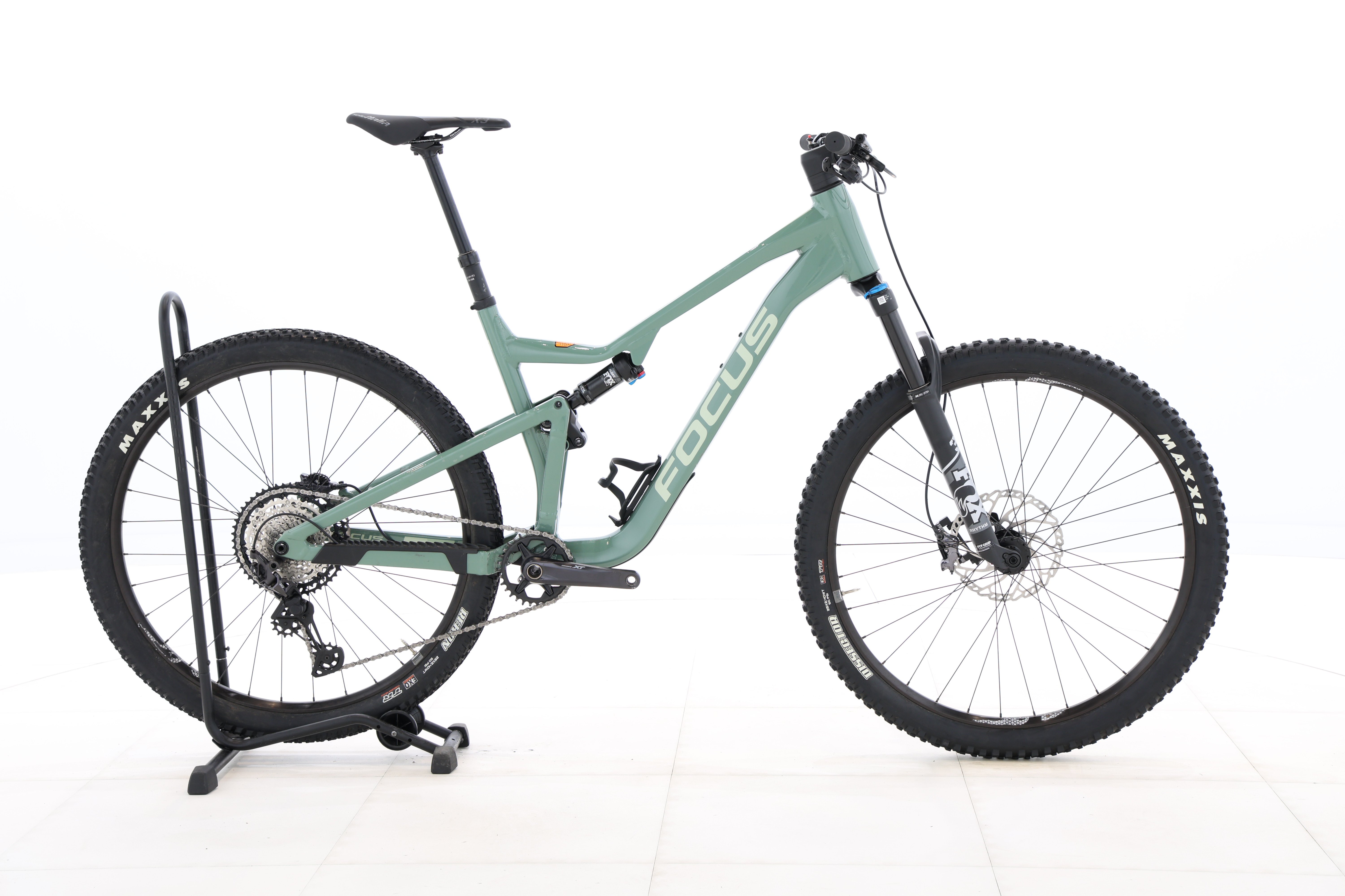 0a079daa-f189-42e3-b272-6e9e4e559948