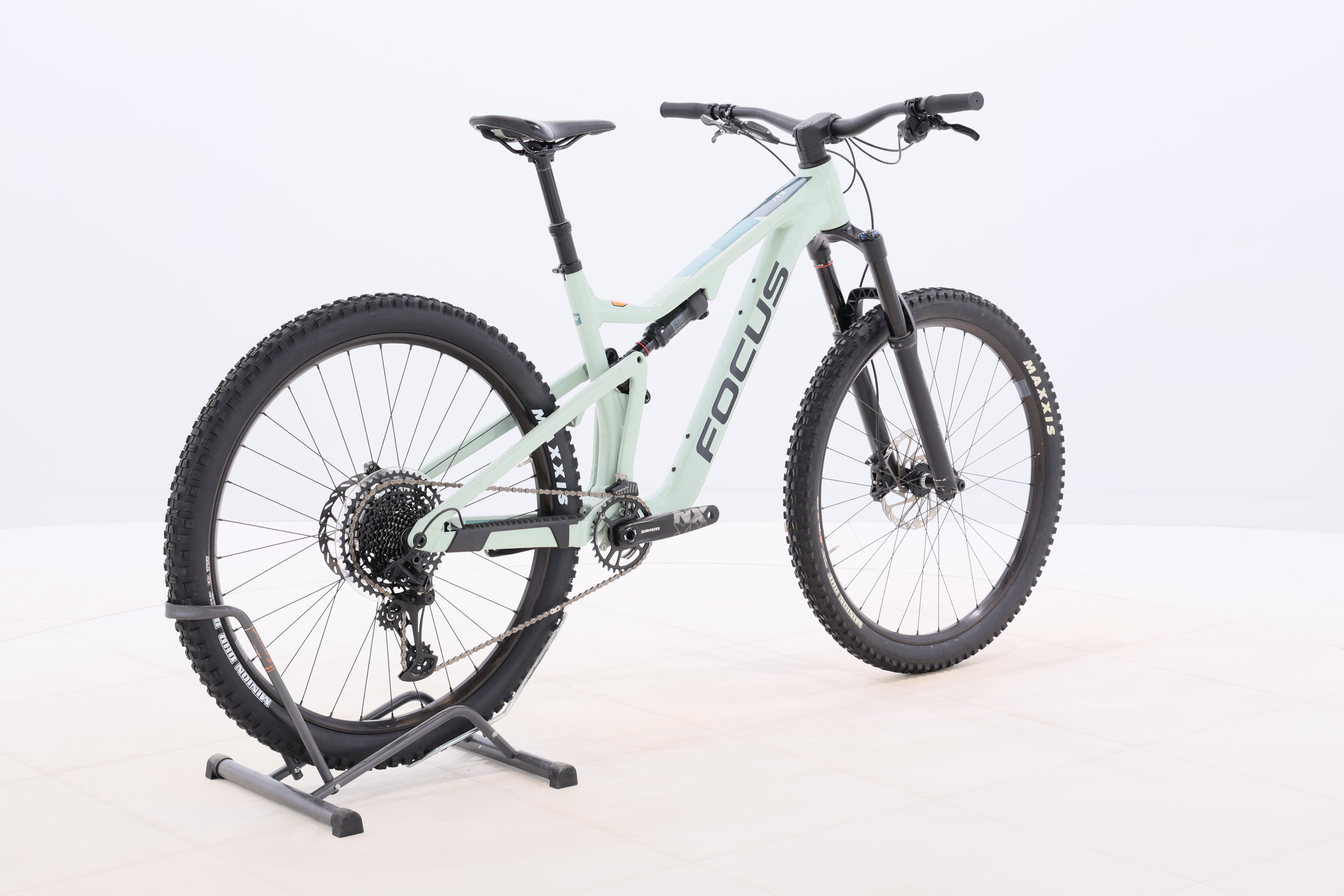 f1b047a3-9325-41c1-b6d3-4cbe08ef3a05