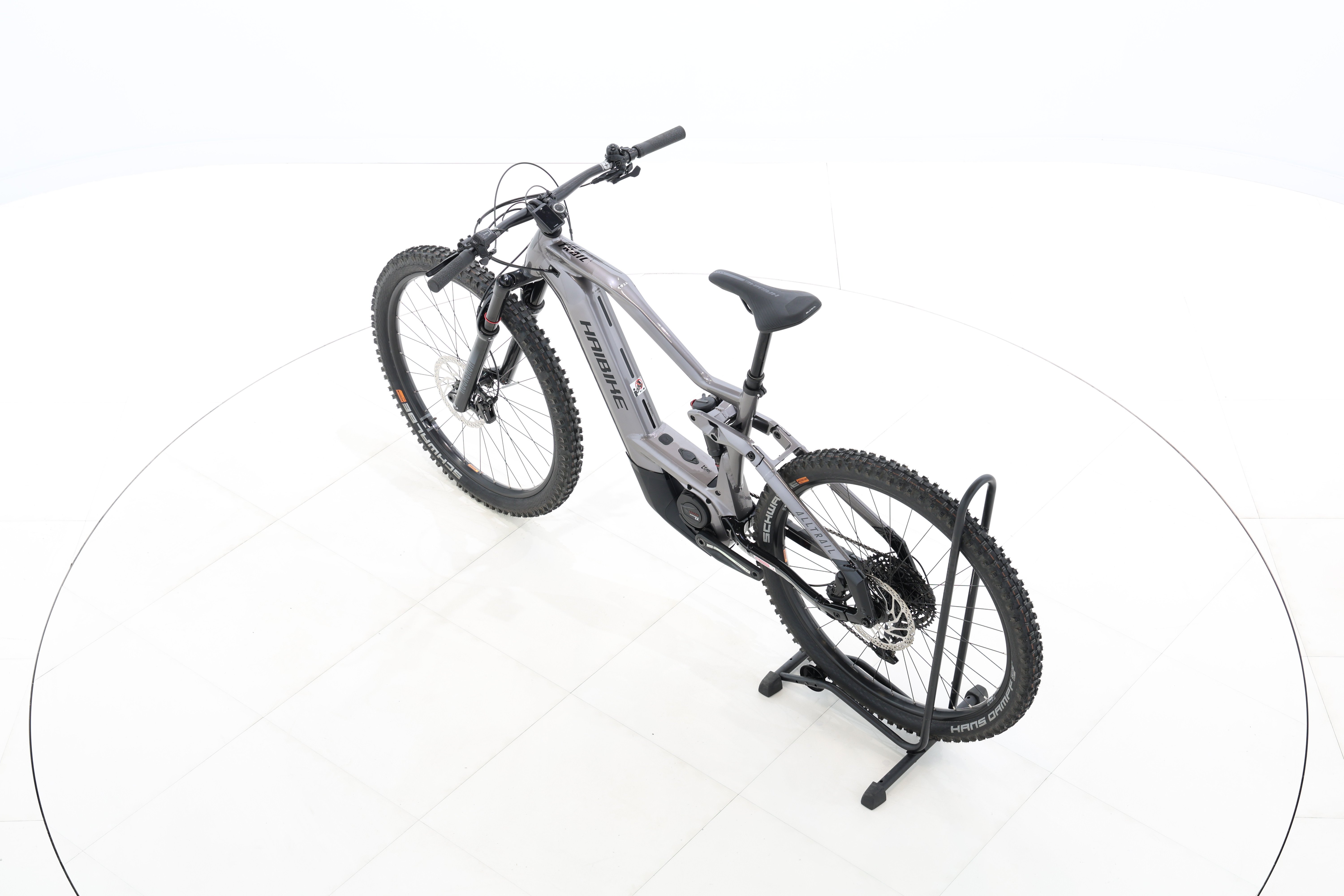 423b0991-46f4-4b0c-9d43-fb723f3538e0