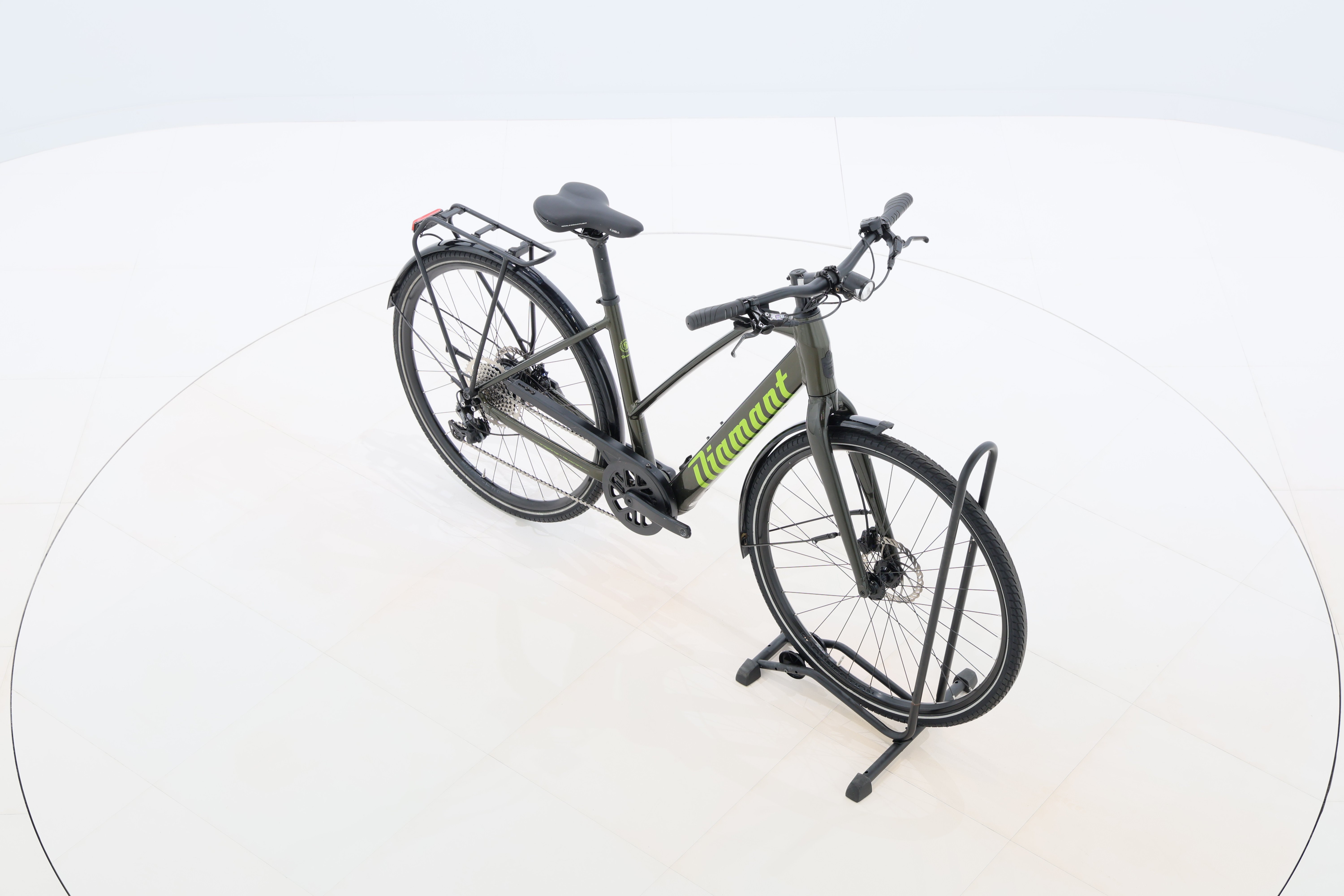 3cf9d2b7-6888-4948-8eec-2bd77ec24685