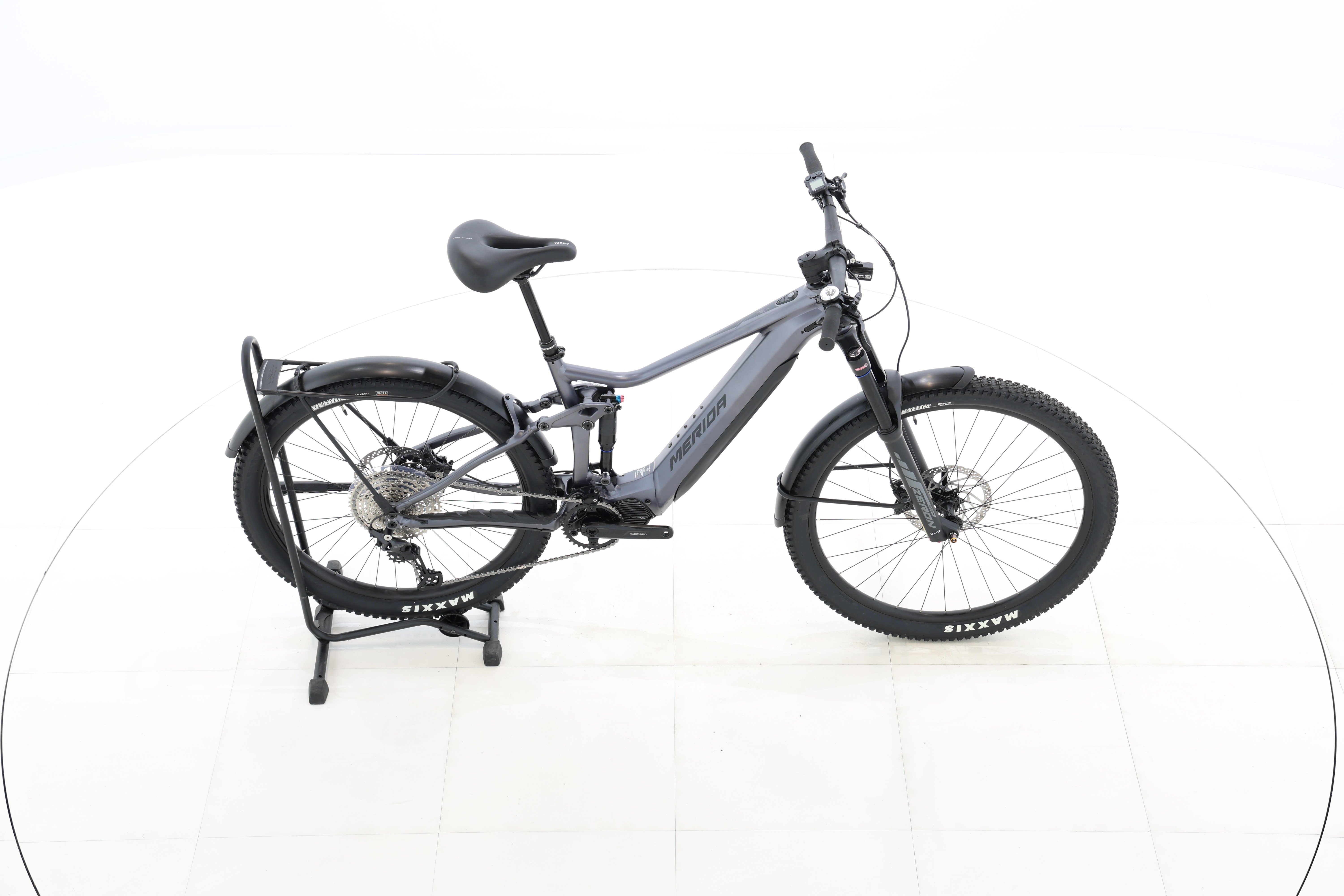 537c670c-3a2c-447d-9ee3-33d57355527c