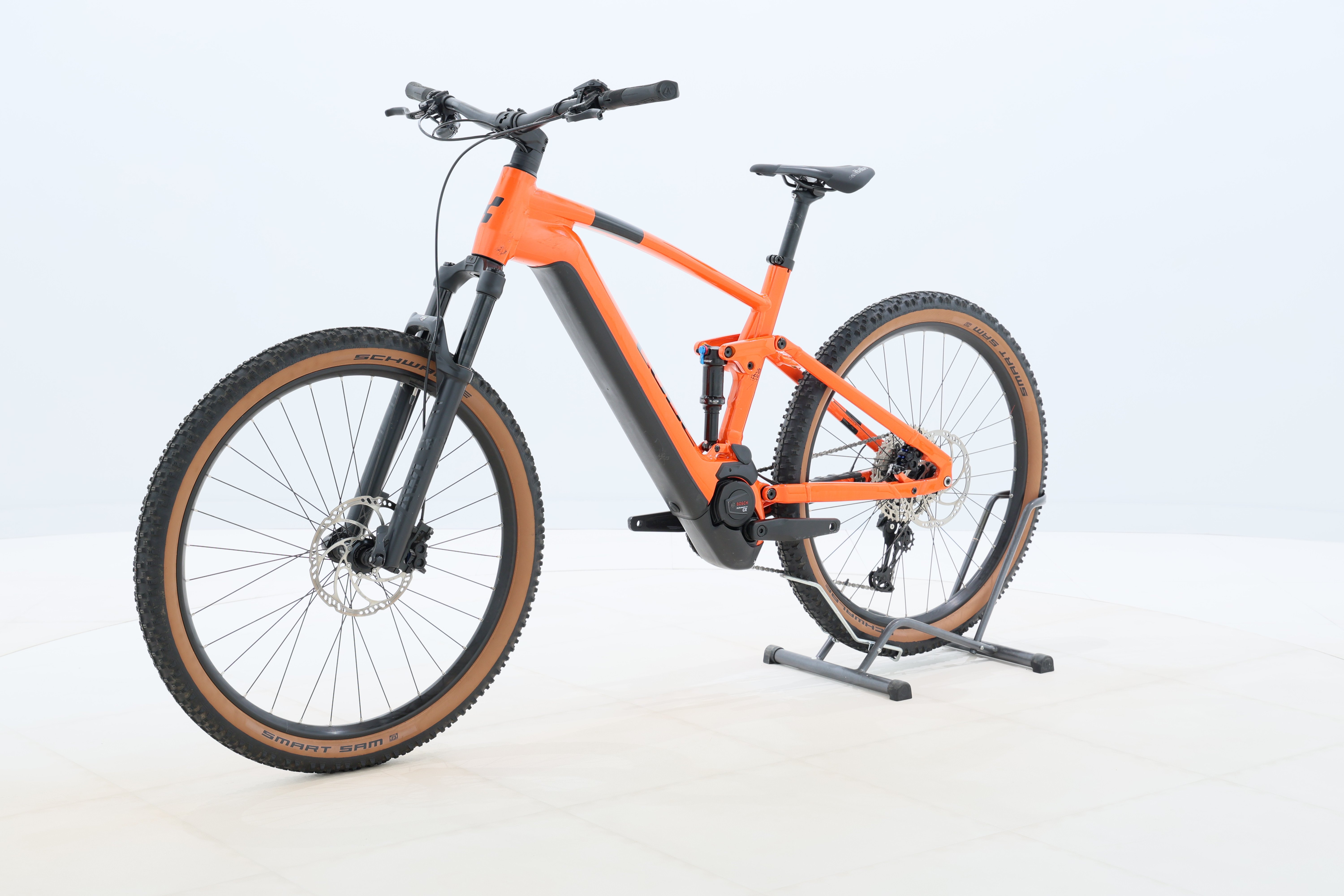 7e94a357-1943-42f2-bc86-c5e81beb8a36