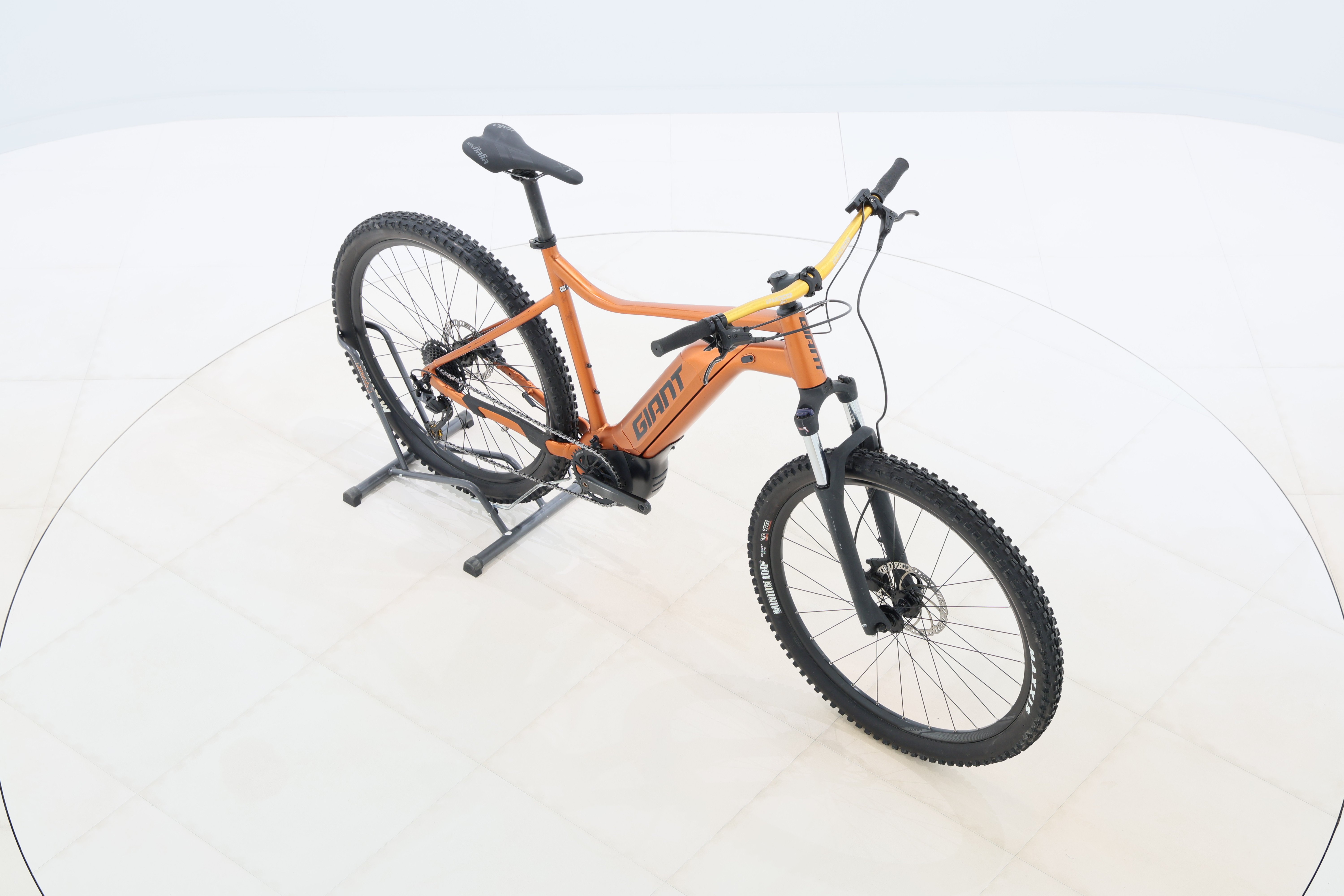 6332e1f1-aa14-48a0-9305-a1bac15e94a5