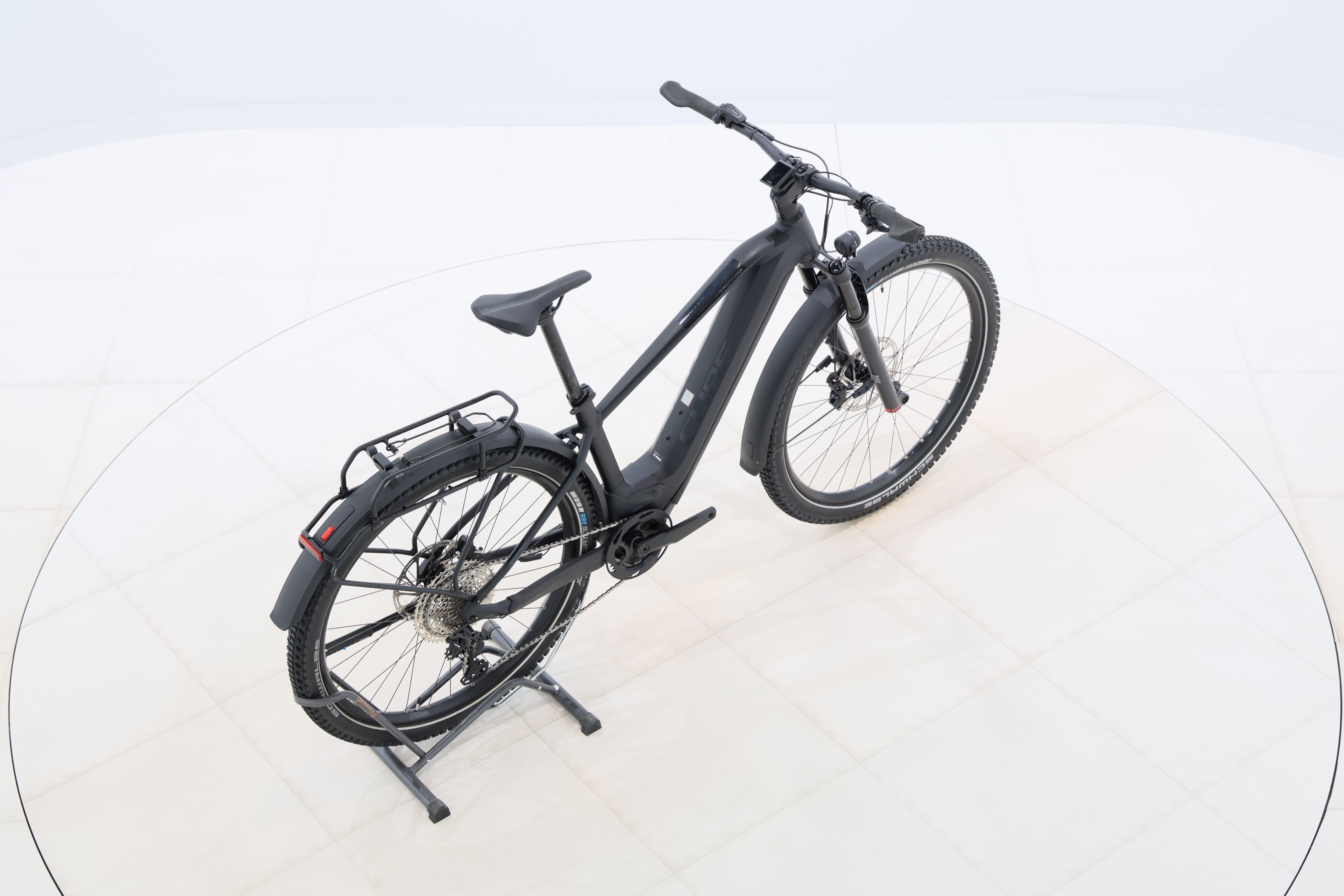 e1f71c9d-3dea-40e3-bf11-4194124ac197