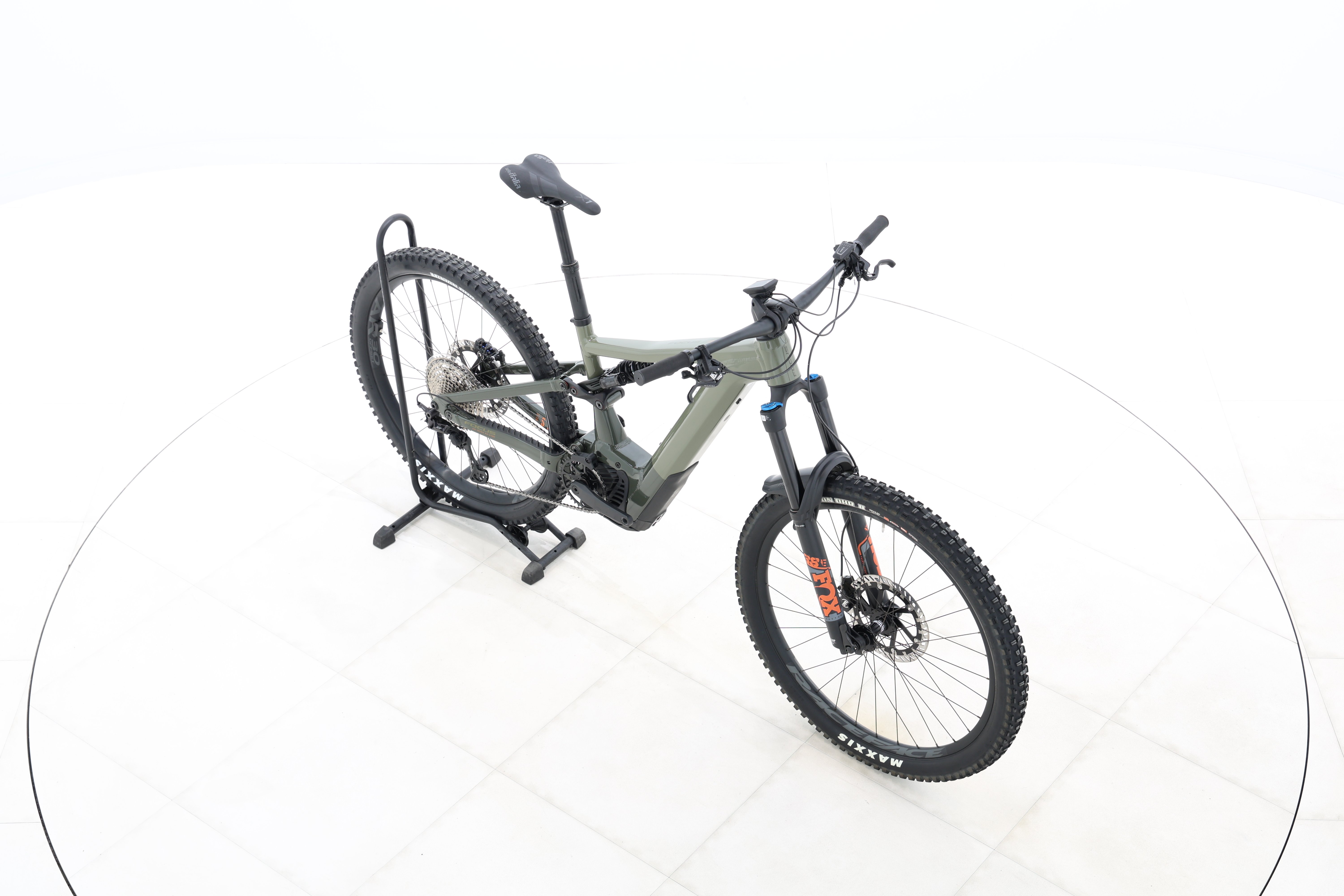 c4c82280-b2f2-4370-af45-01c448f7be8a