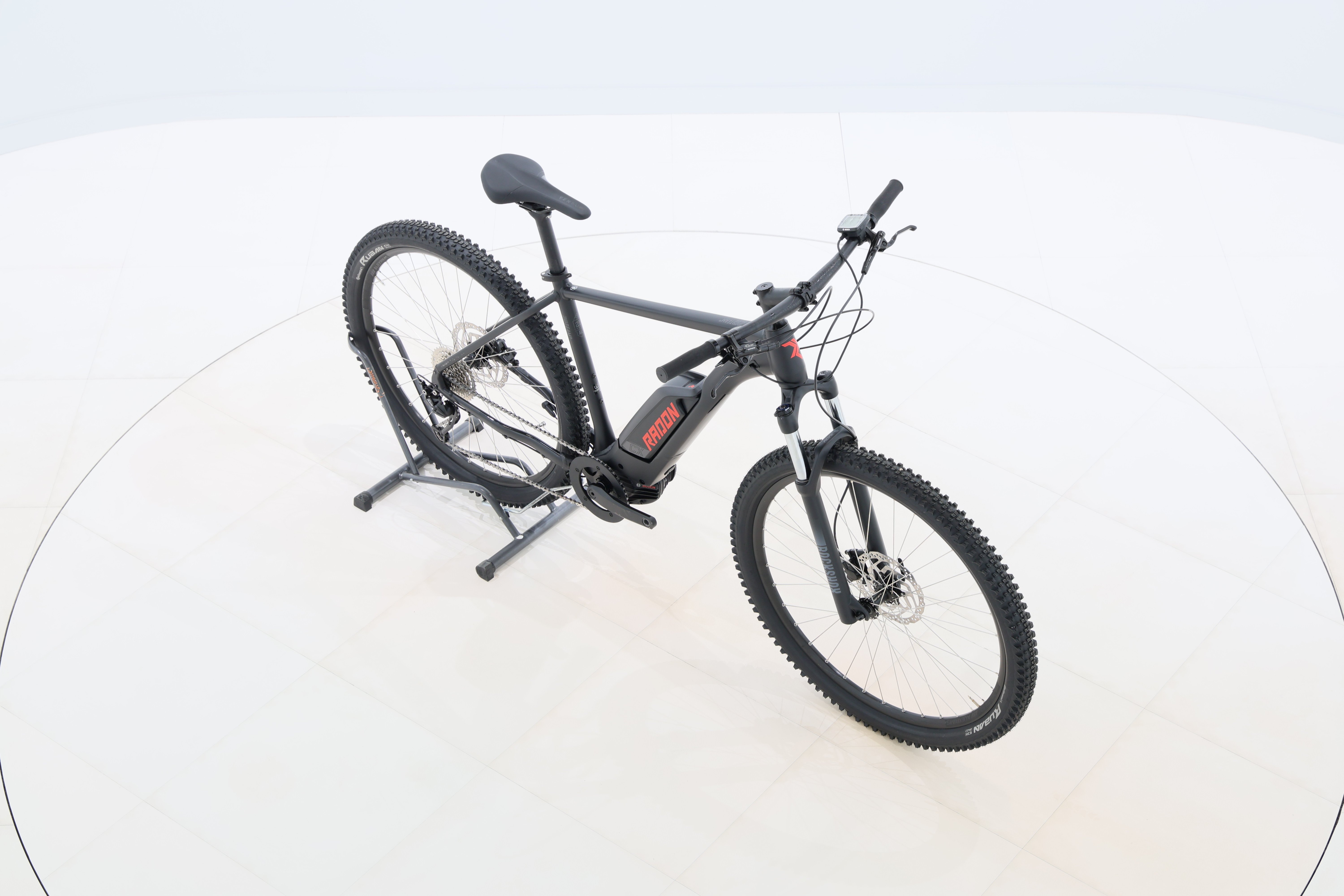 f7a1d923-fb7a-48aa-9505-efa9bd2d1a76