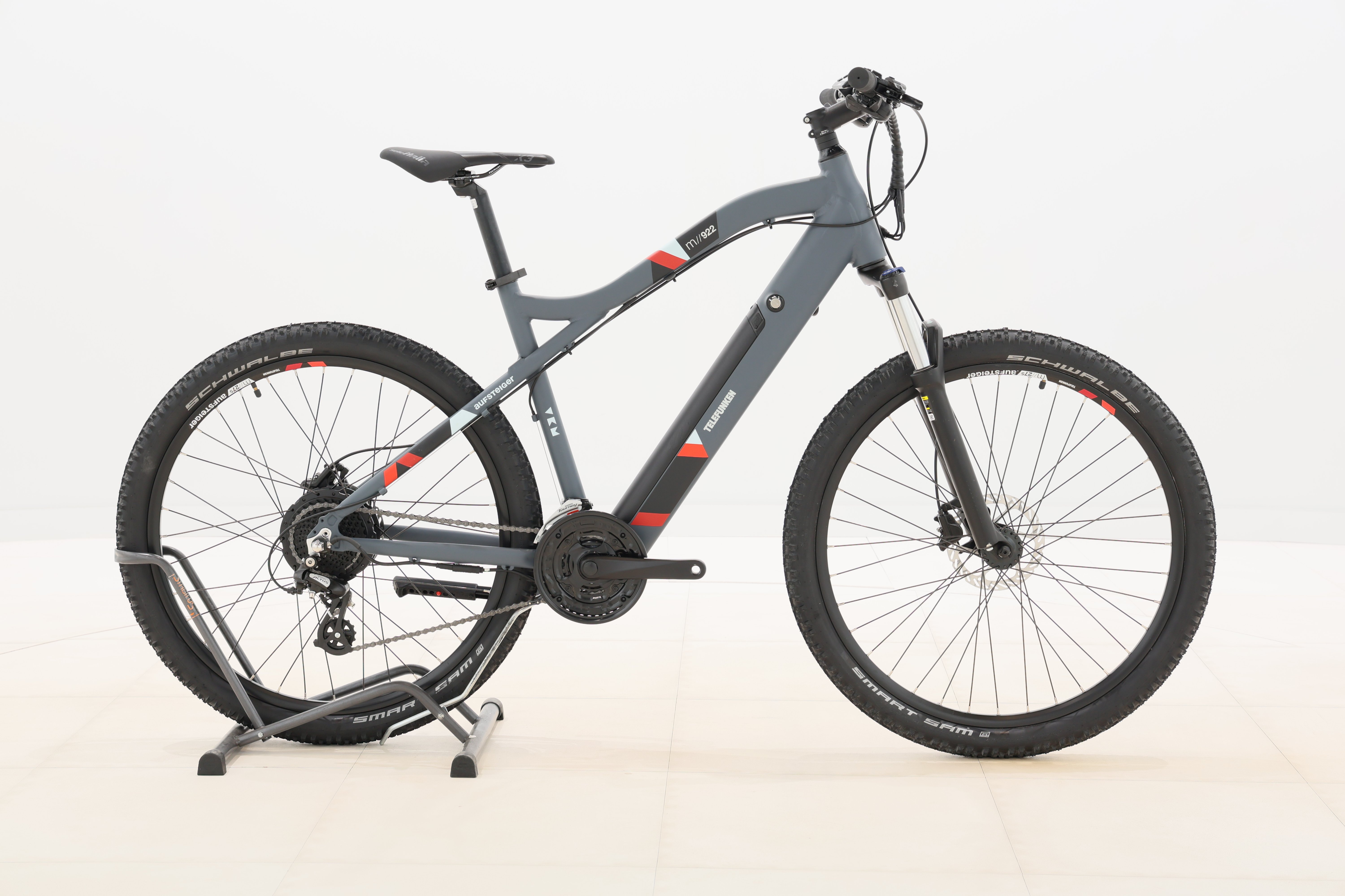 f22492e3-2141-4b25-bab9-0eeff1f3028c