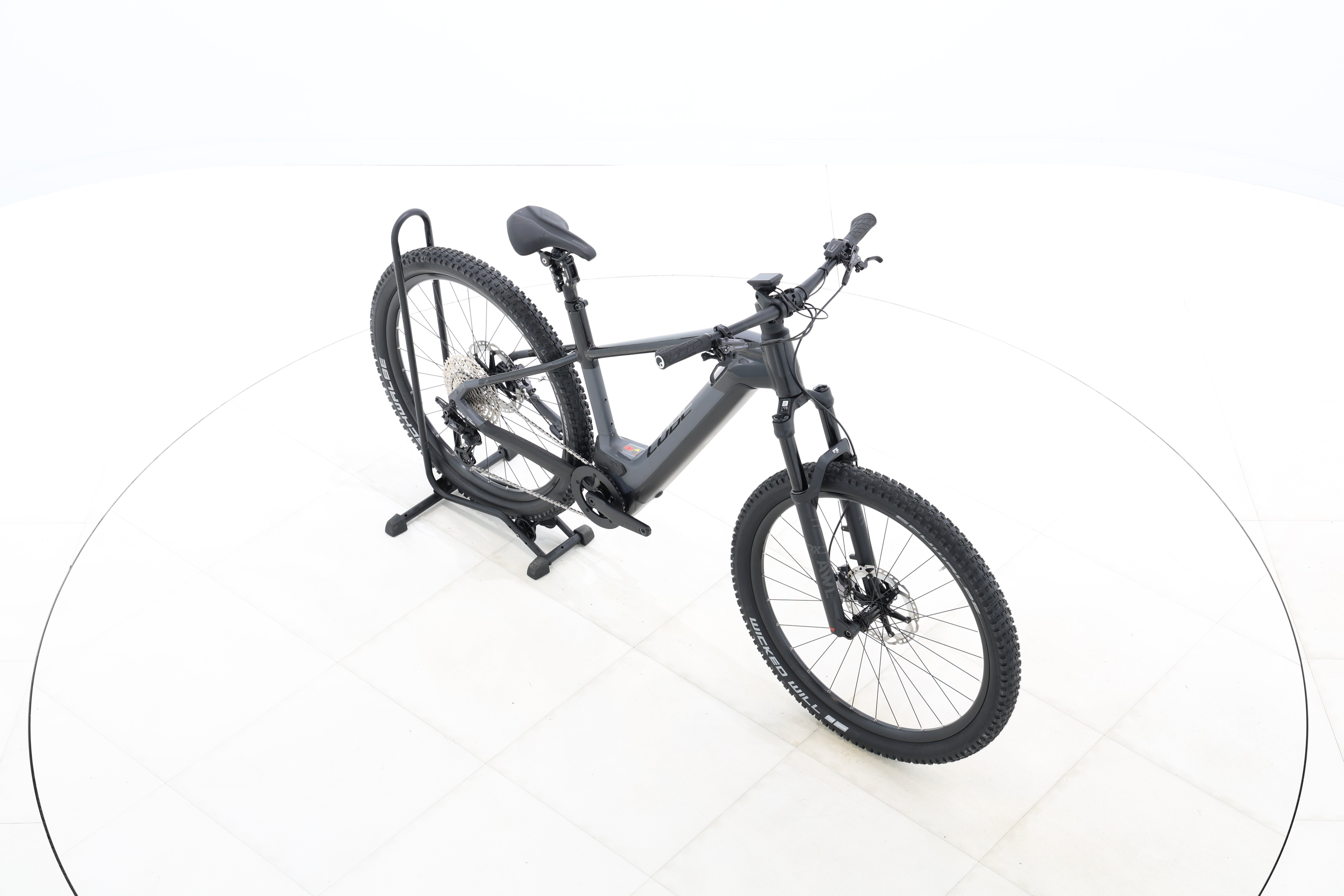 f8a1e64c-6a27-43fc-87af-be2ba2ebcb52