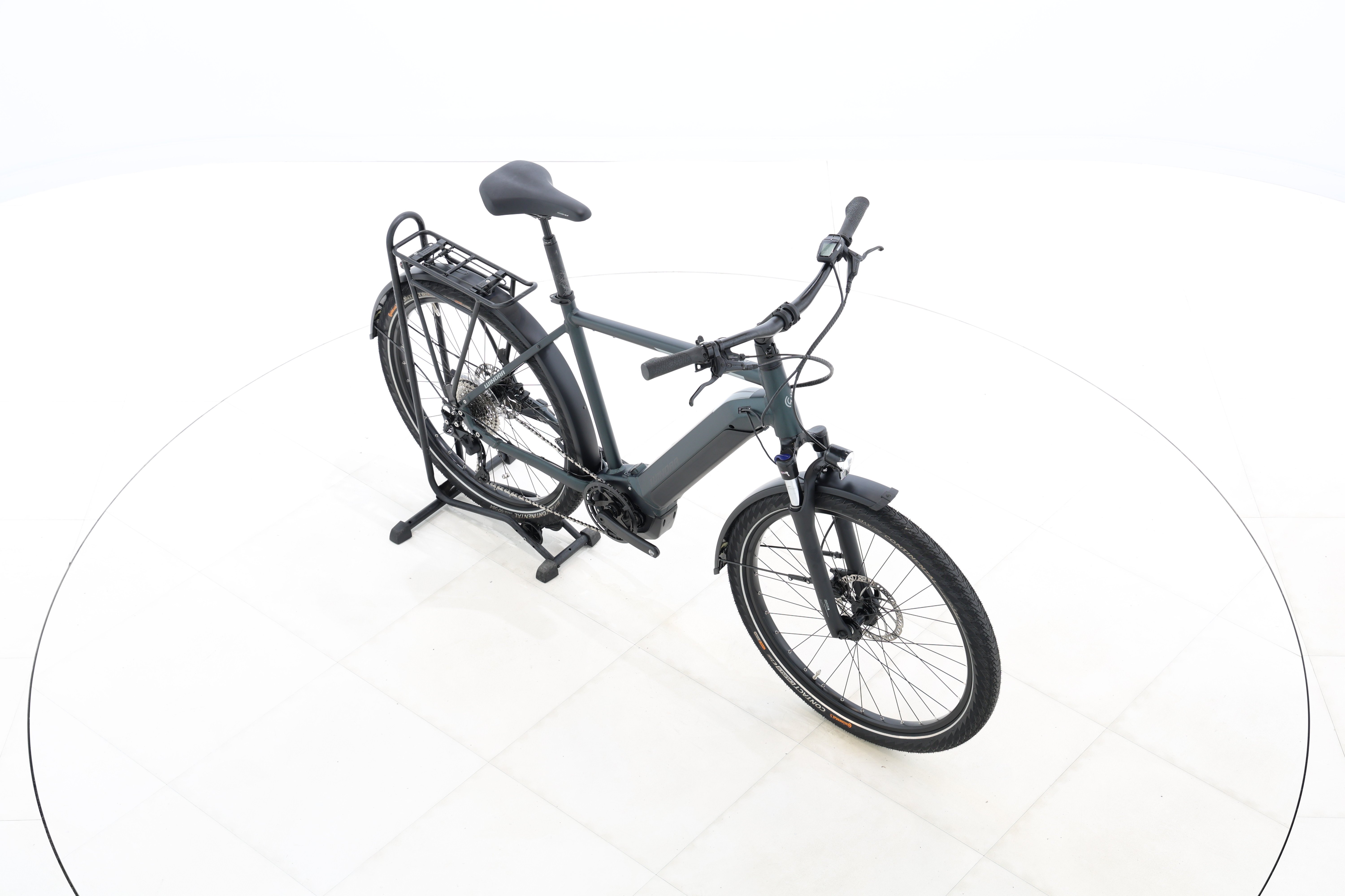 51737233-d811-47c1-b8c6-2d2375f94a3d