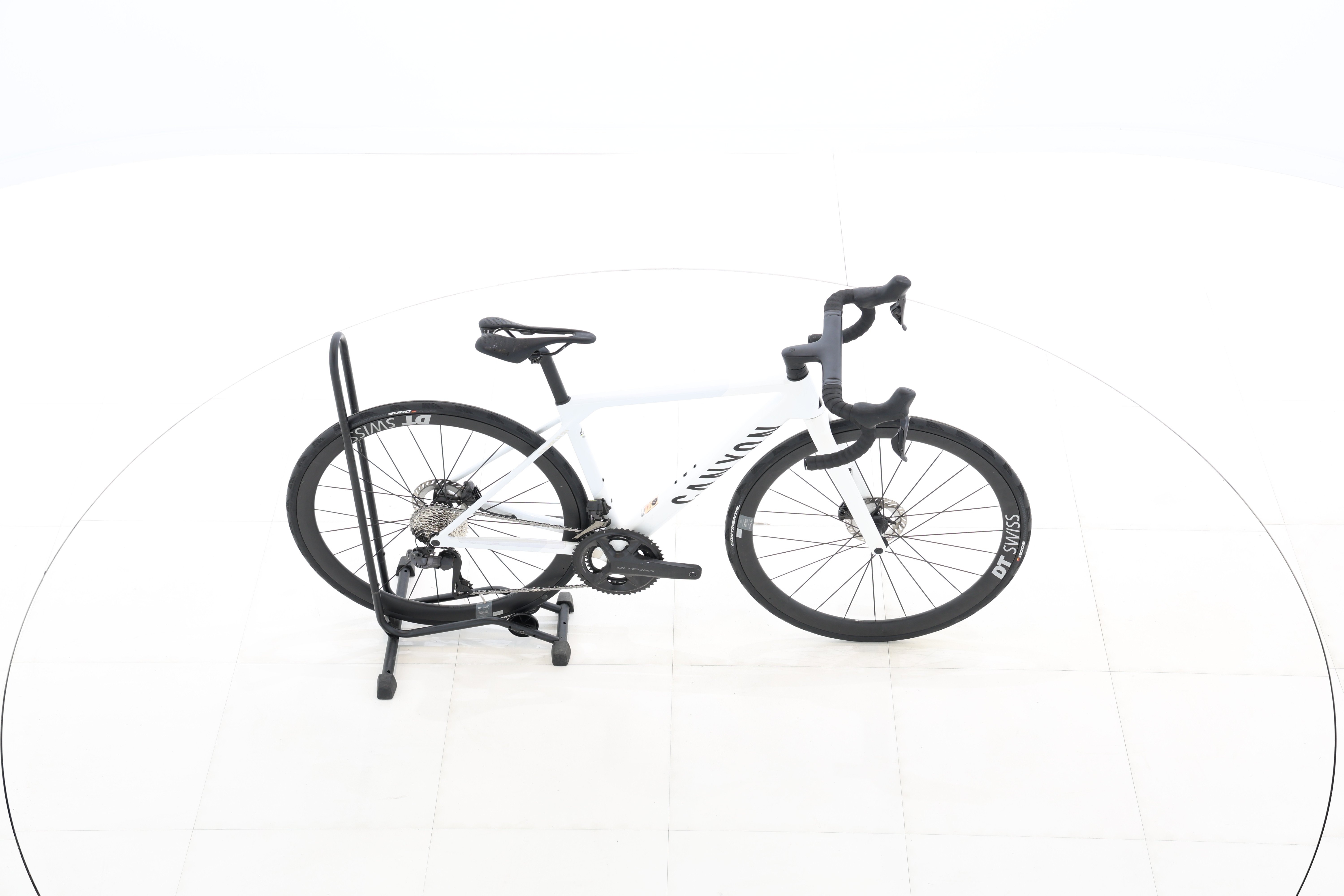 33ea9313-b7a2-413f-97fa-695f069c8c23