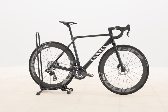 Canyon ULTIMATE CF SLX 8 AXS 2026