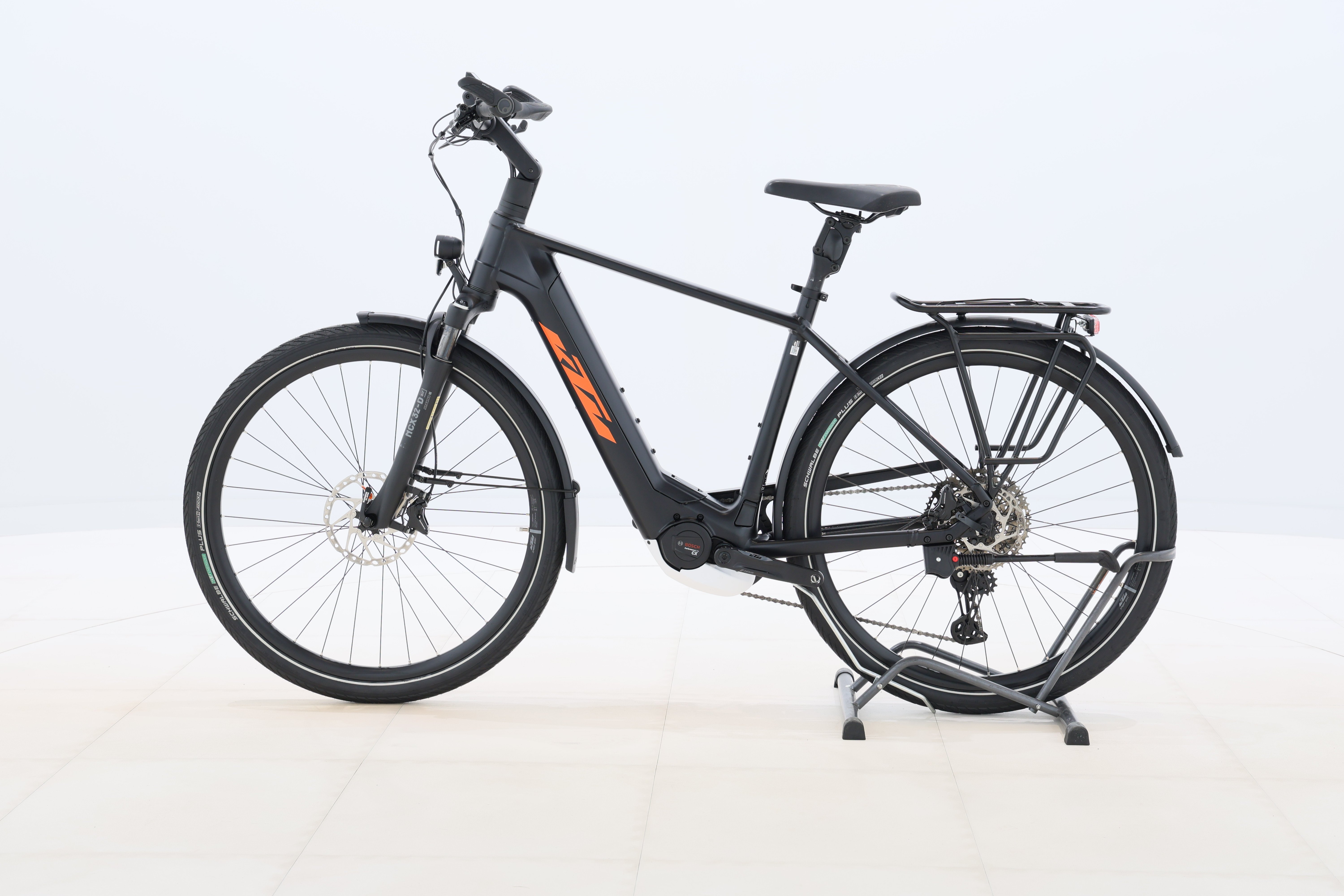 f0f5d613-d24b-47d6-a586-c083cc17fbda