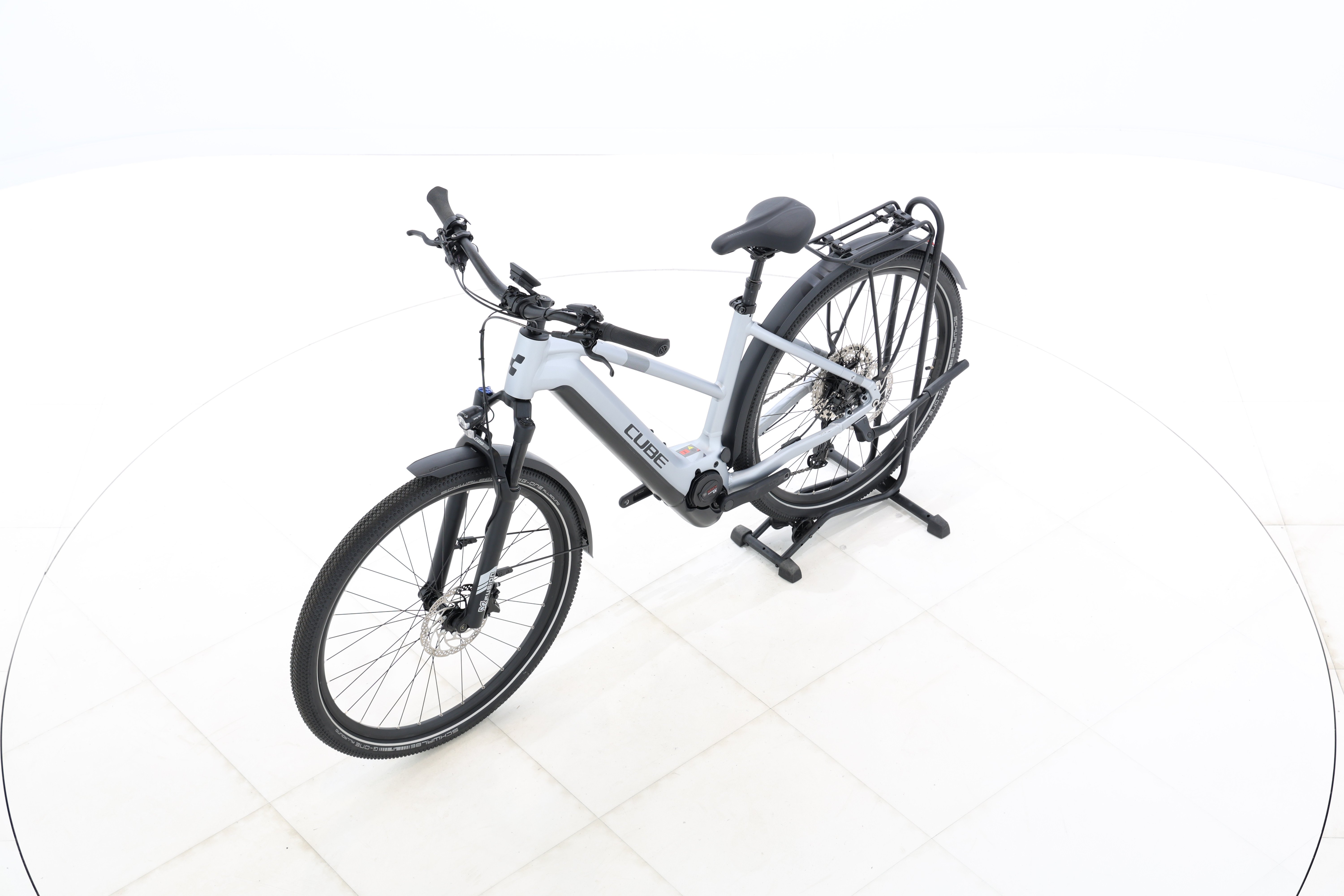 1b0a9995-84b9-435f-8d40-71d1fdd62454