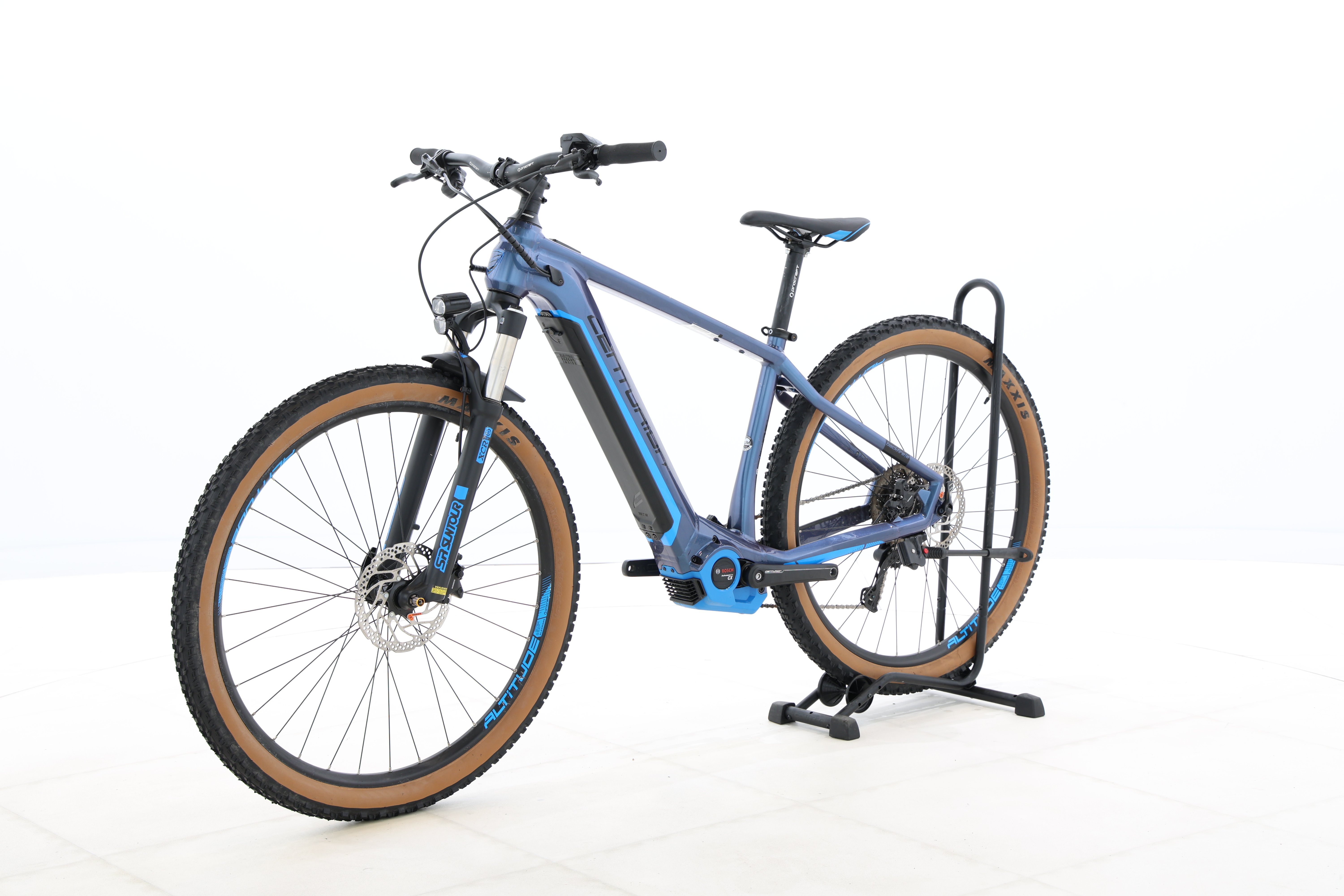 9dab6f3d-ce42-43e4-99de-93731e96e59b